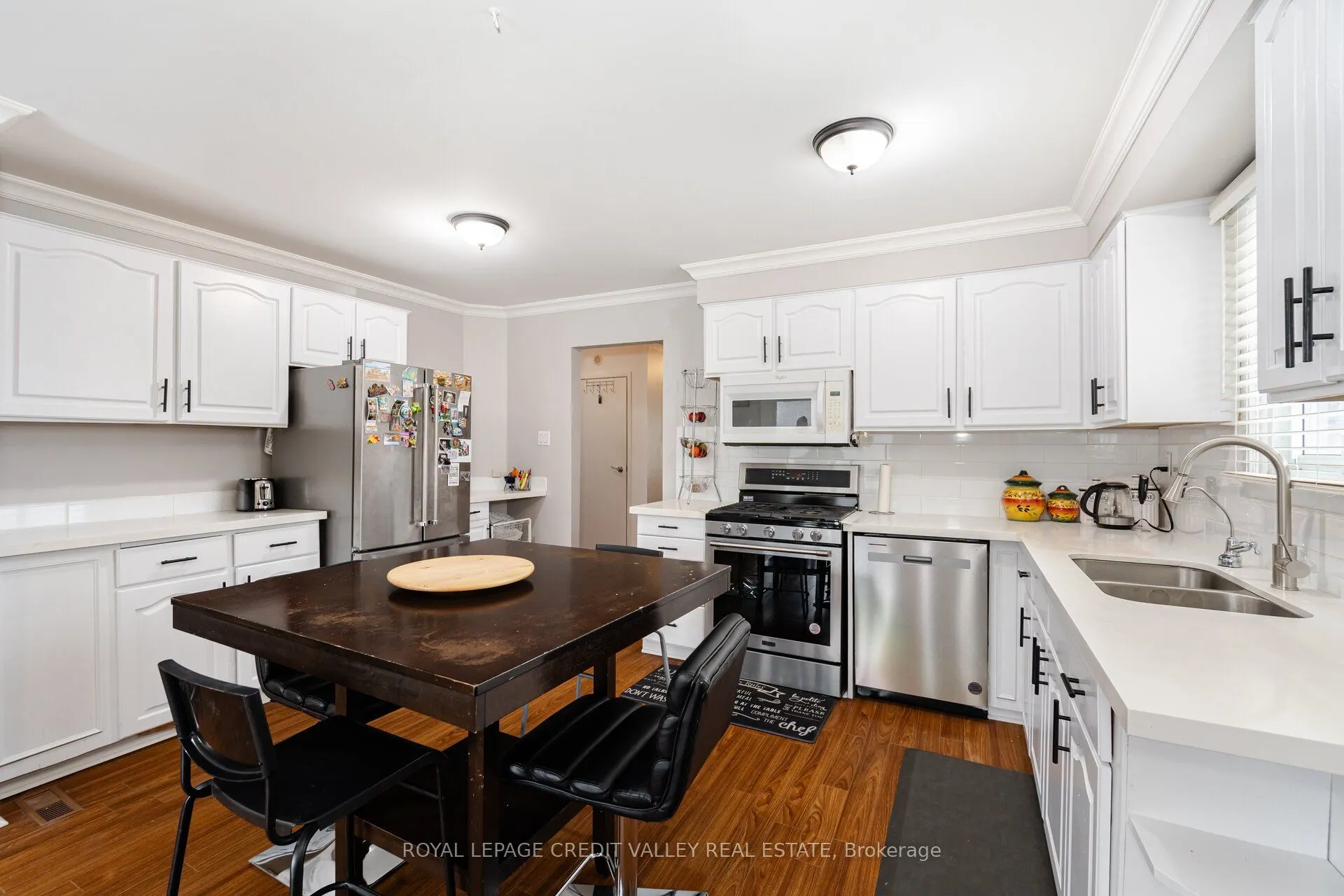 83 Fairglen Avenue
