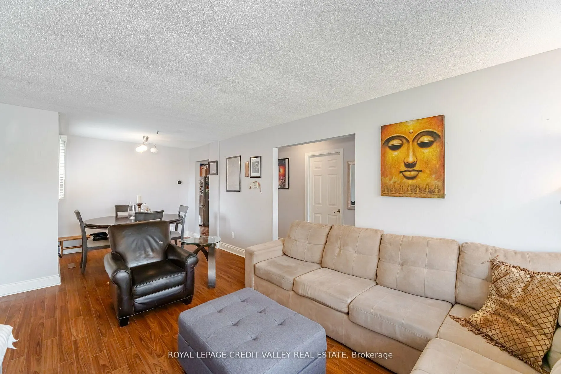 83 Fairglen Avenue
