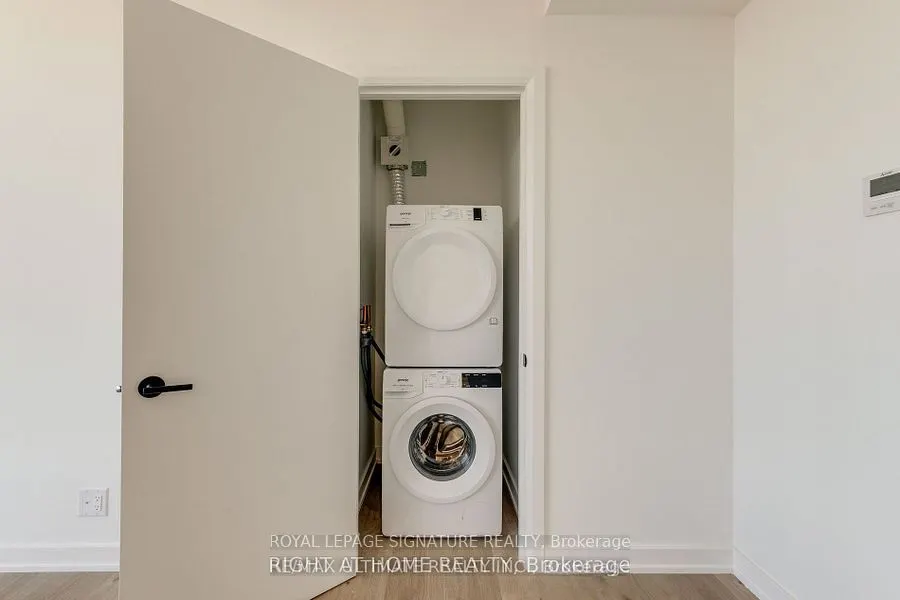 7 Fairbank Avenue, #801