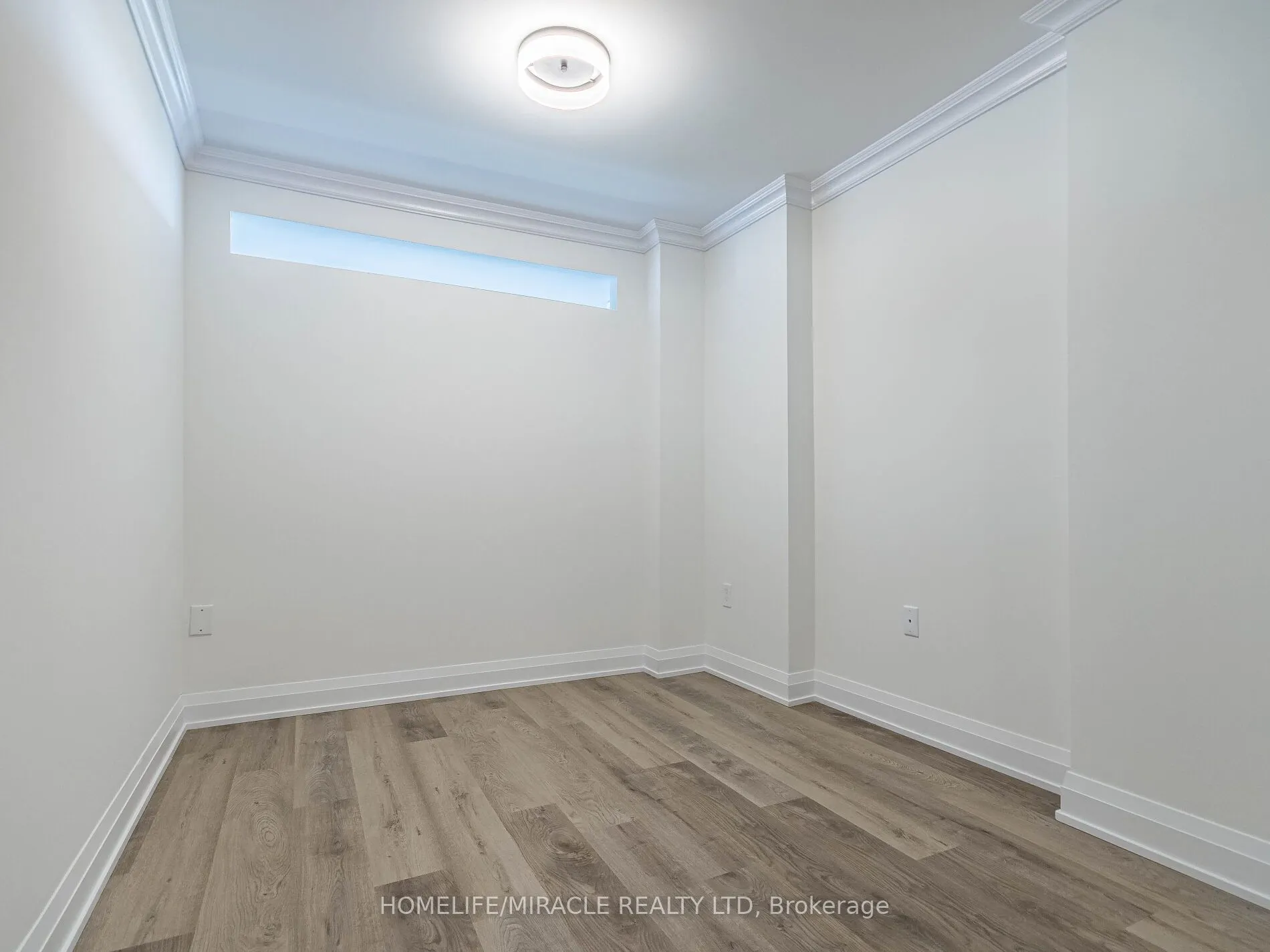 1270 Maple Crossing Boulevard, #604