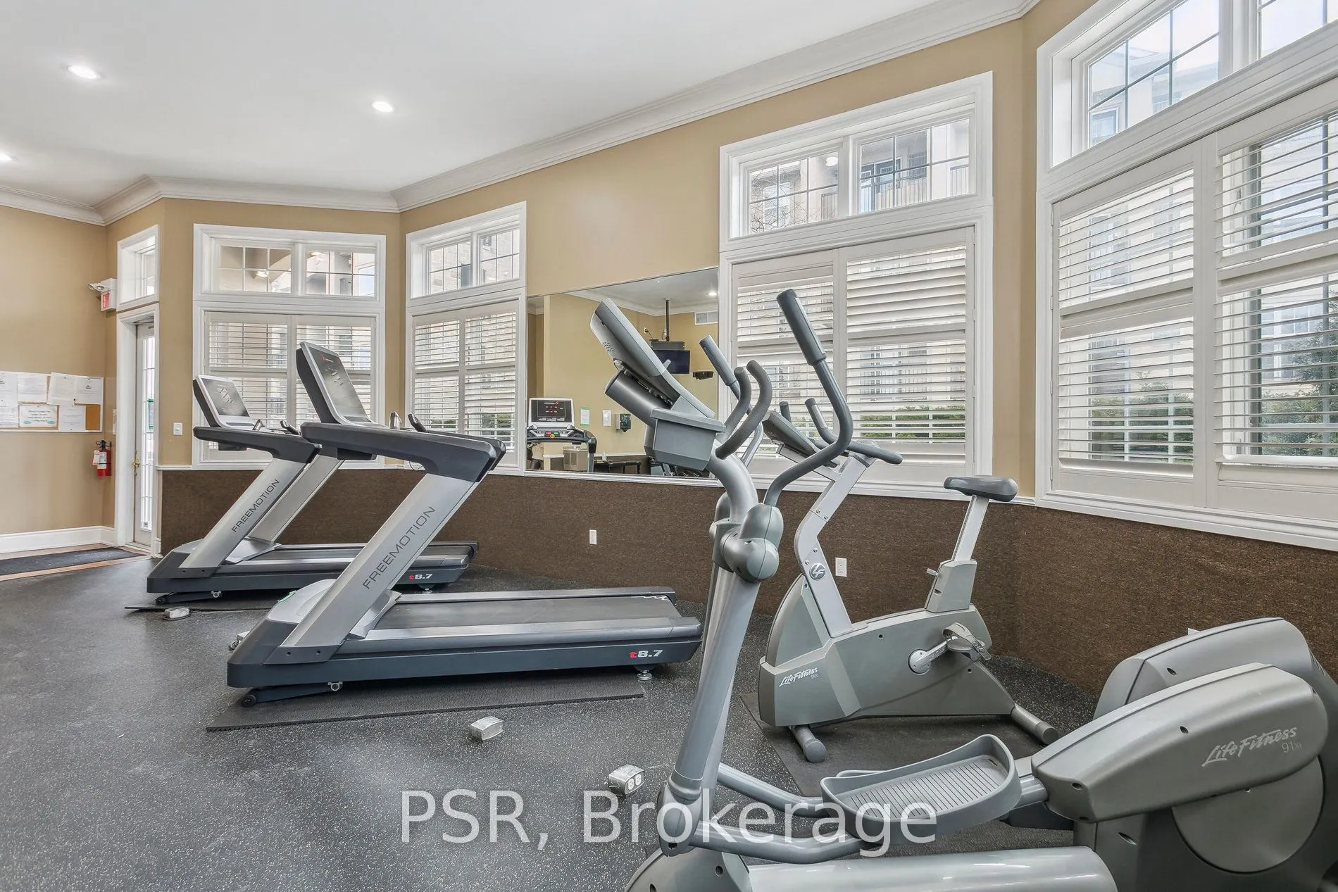 1487 Maple Avenue #307