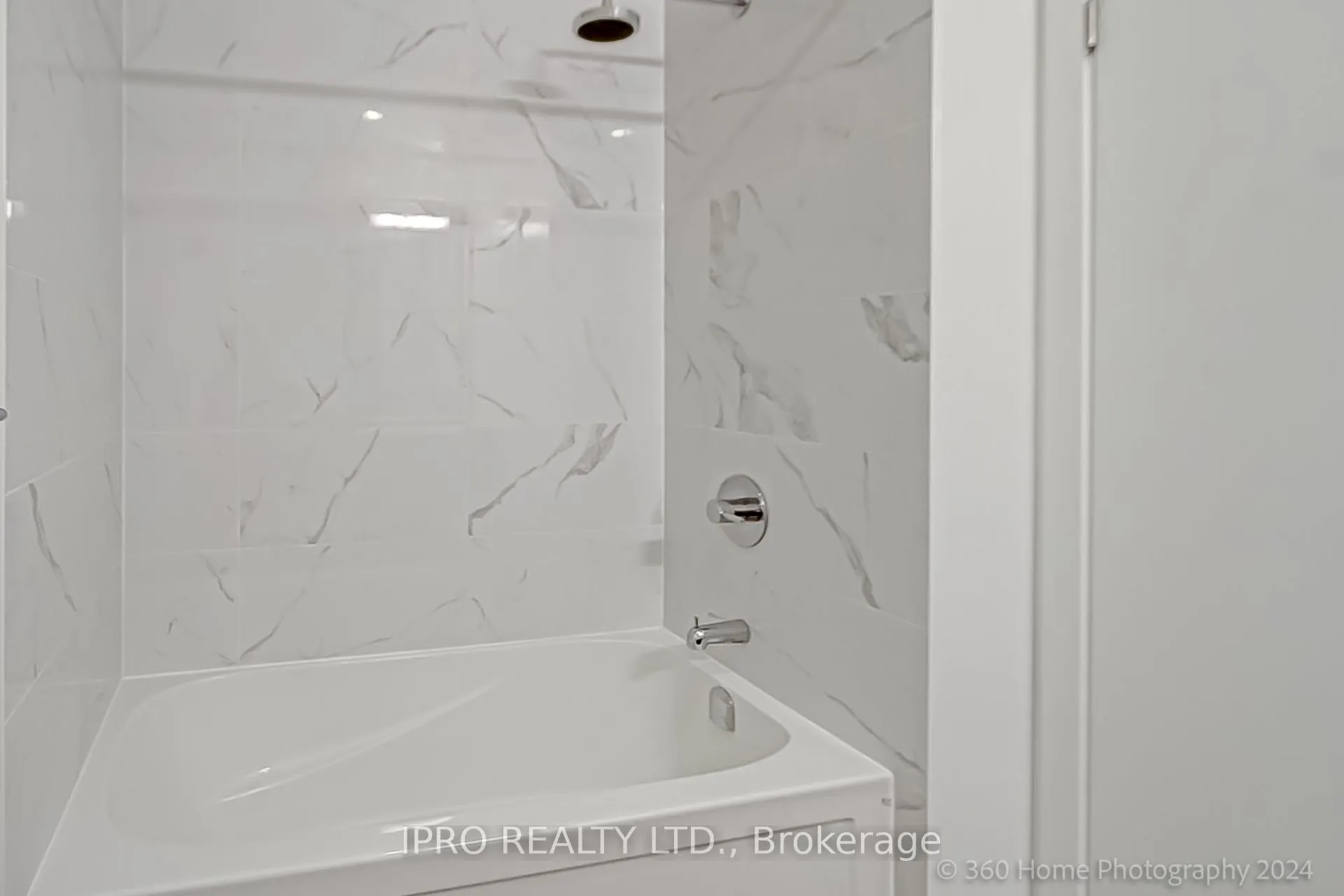 2520 Eglinton Avenue W, #1018