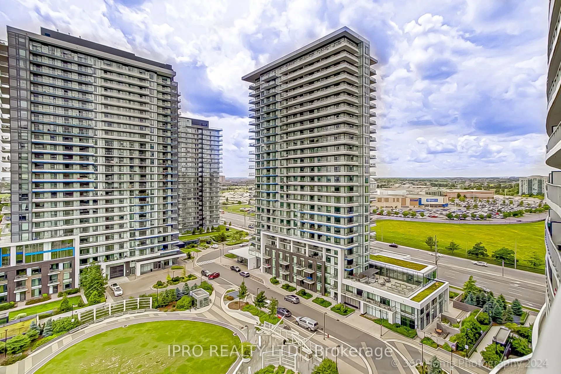 2520 Eglinton Avenue W, #1018