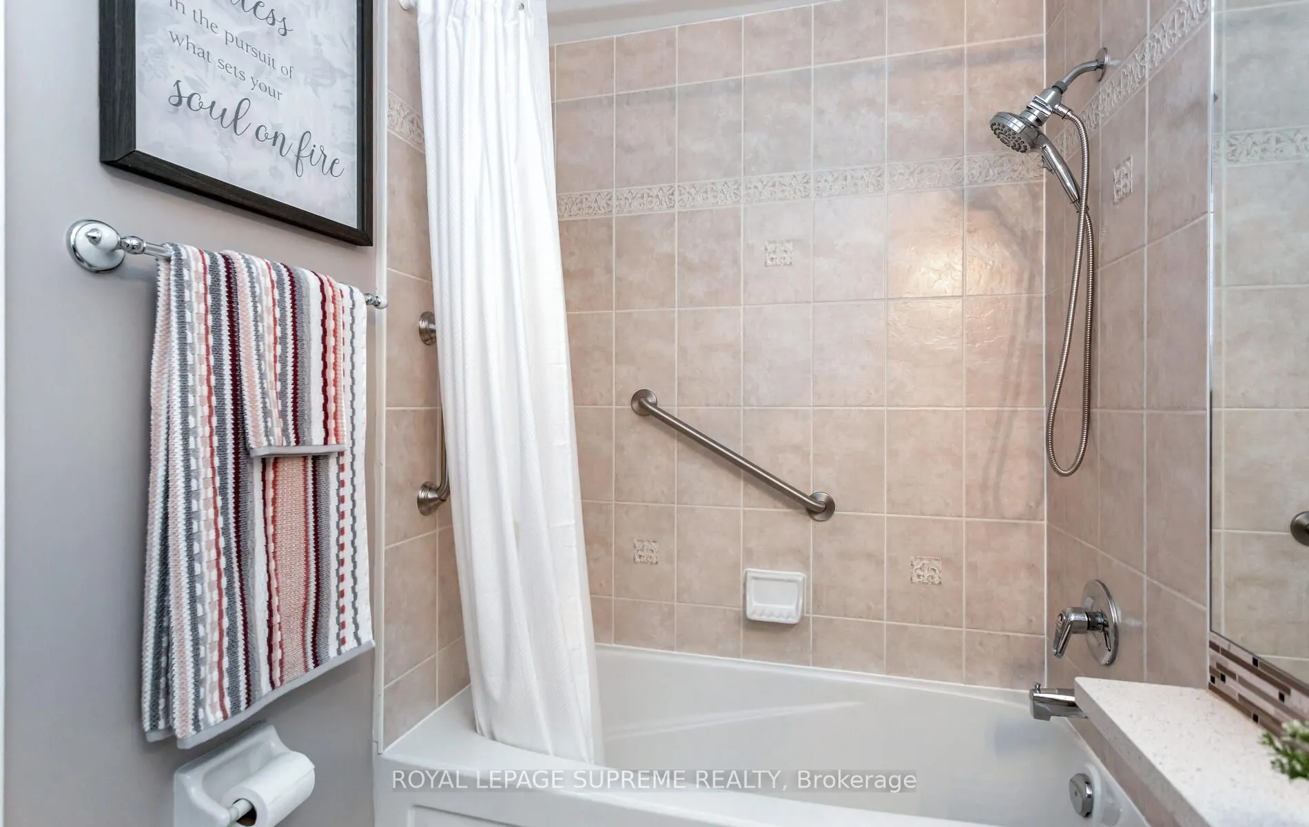 2 Aberfoyle Crescent, #411