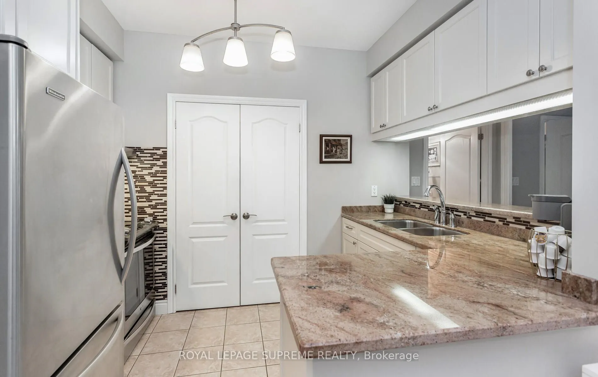 2 Aberfoyle Crescent, #411