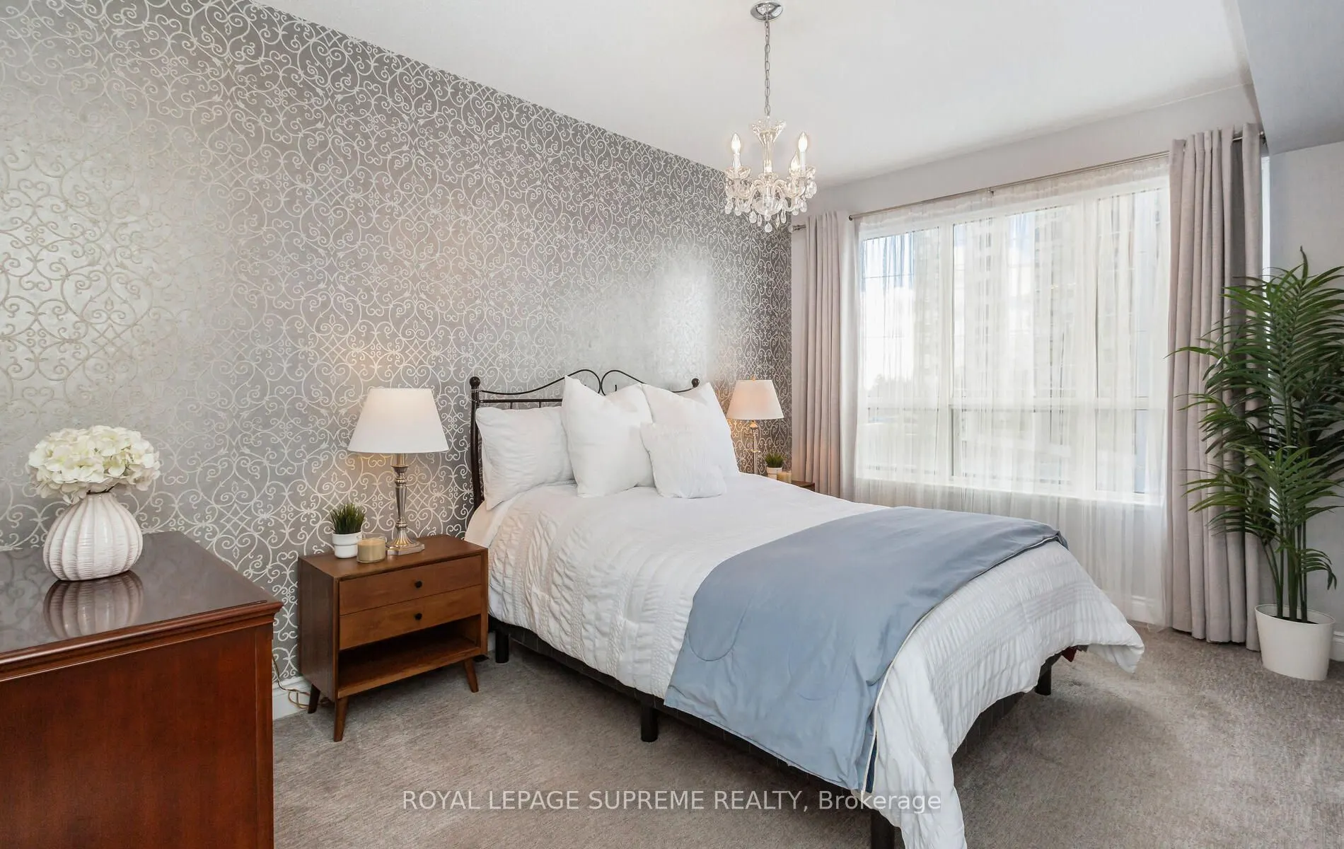 2 Aberfoyle Crescent, #411