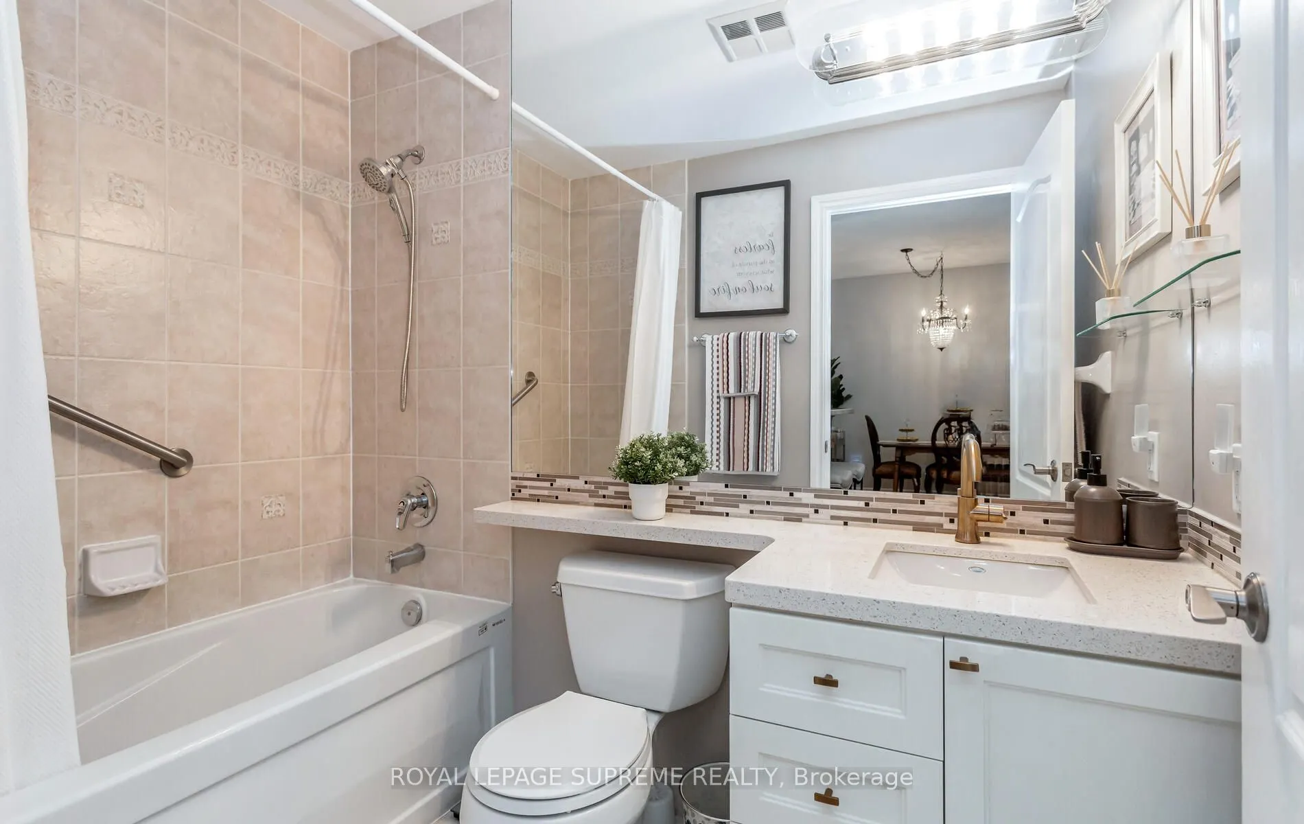 2 Aberfoyle Crescent, #411