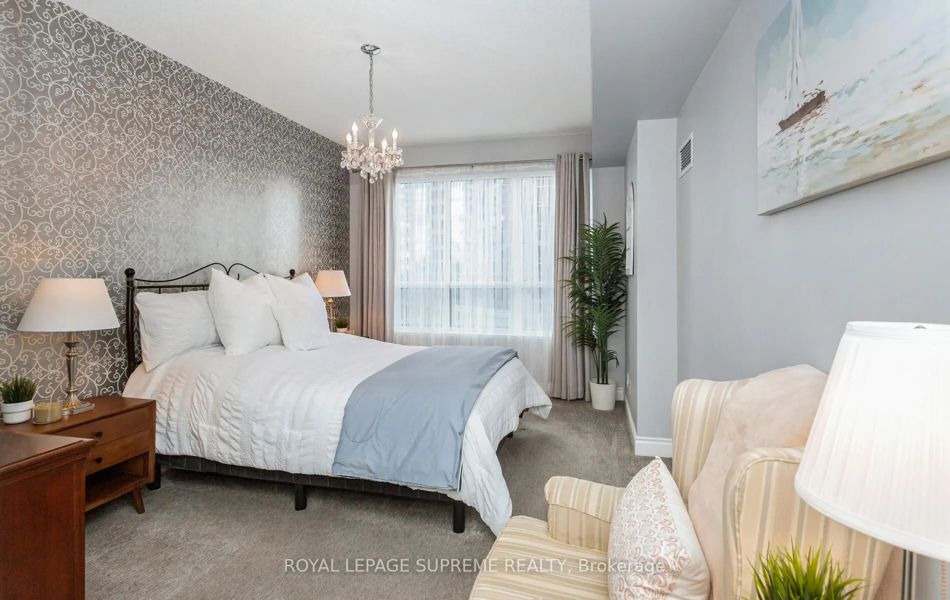 2 Aberfoyle Crescent, #411
