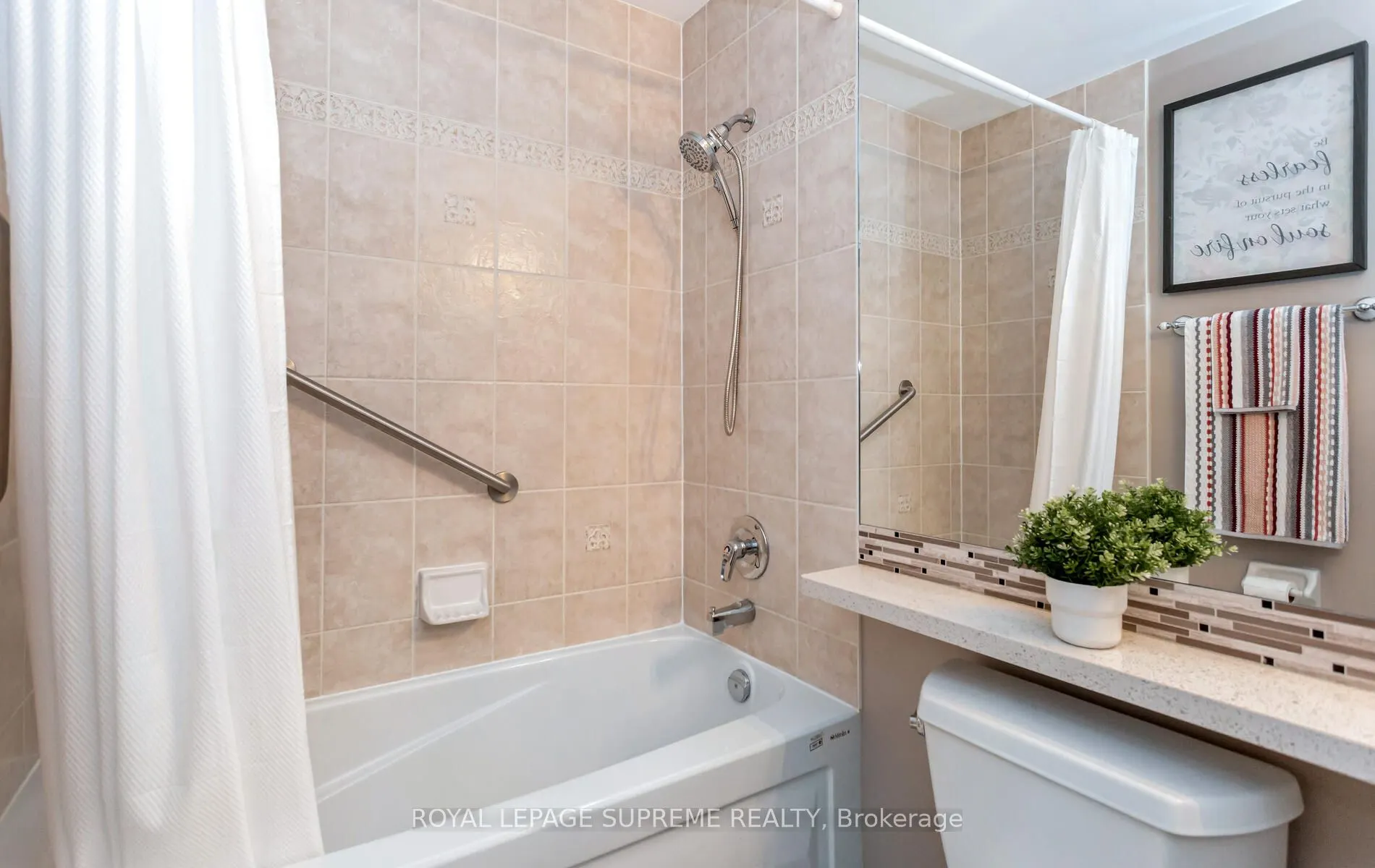 2 Aberfoyle Crescent, #411
