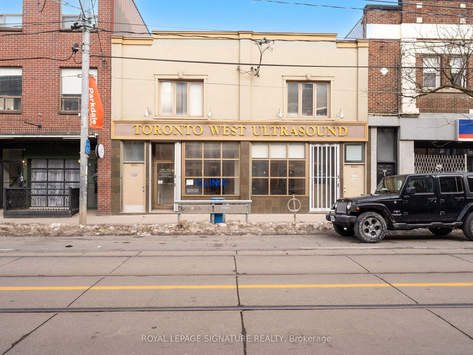 1560- 1562 Queen Street W