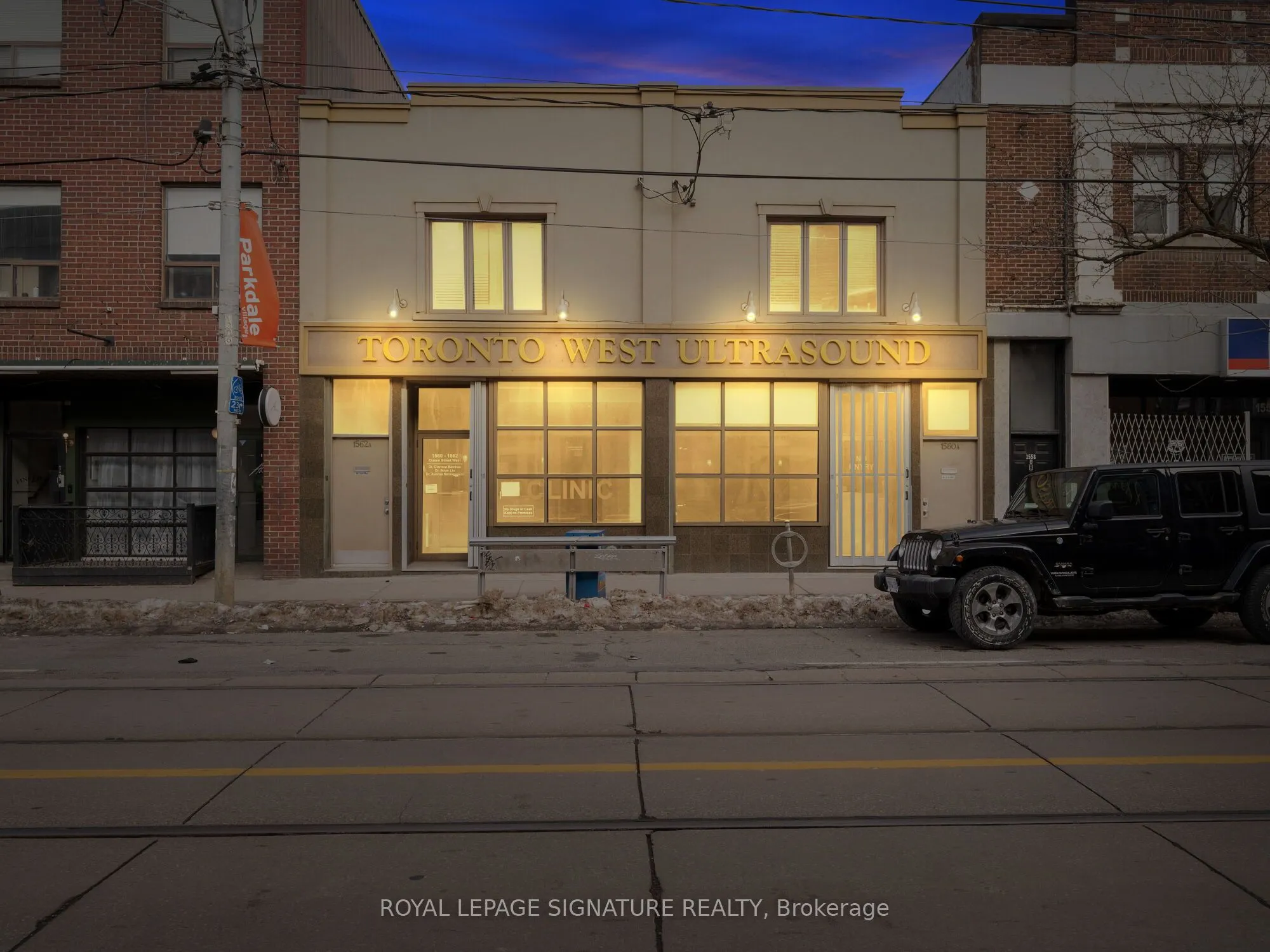 1560- 1562 Queen Street W