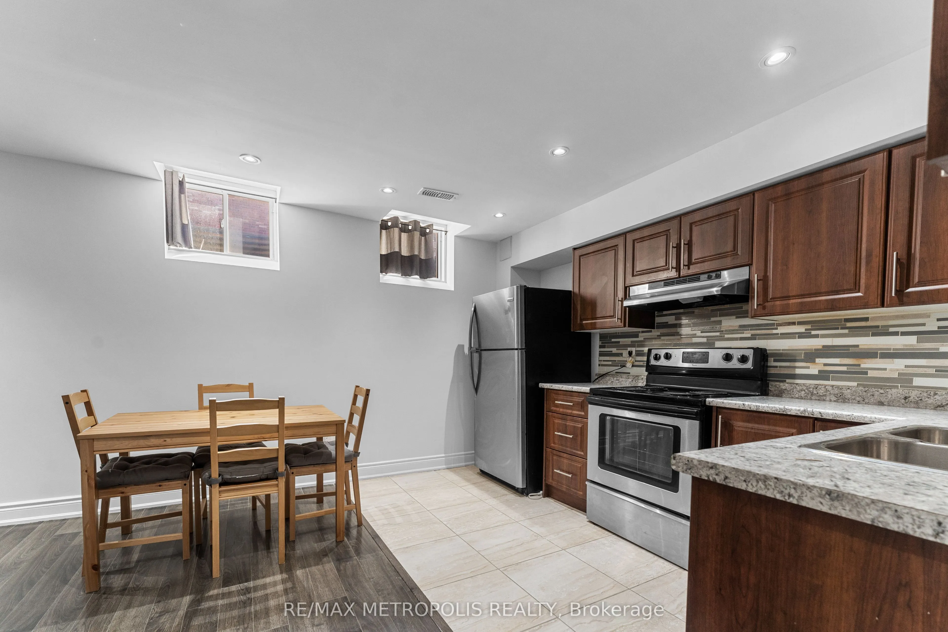15 Tribune Drive, #BSMT
