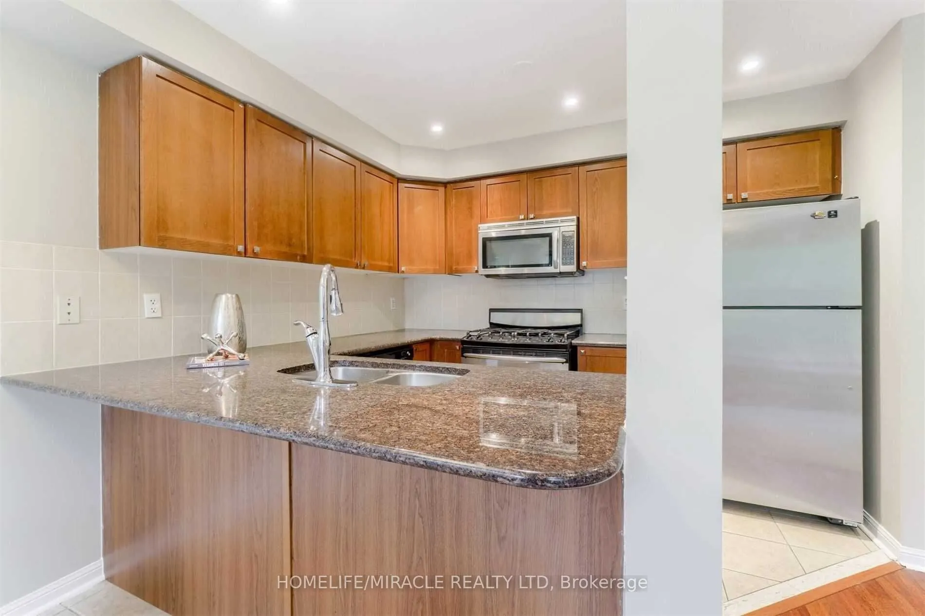 5980 Whitehorn Avenue, #122