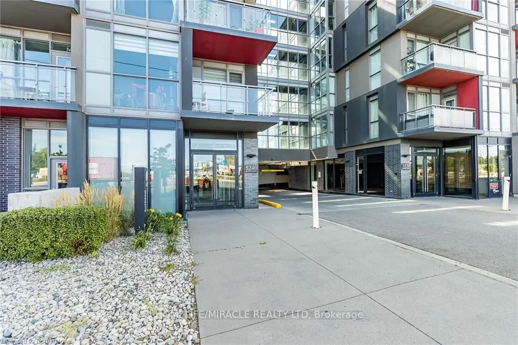5240 Dundas Street, #B414