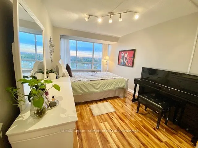24 Hanover Road, #1209