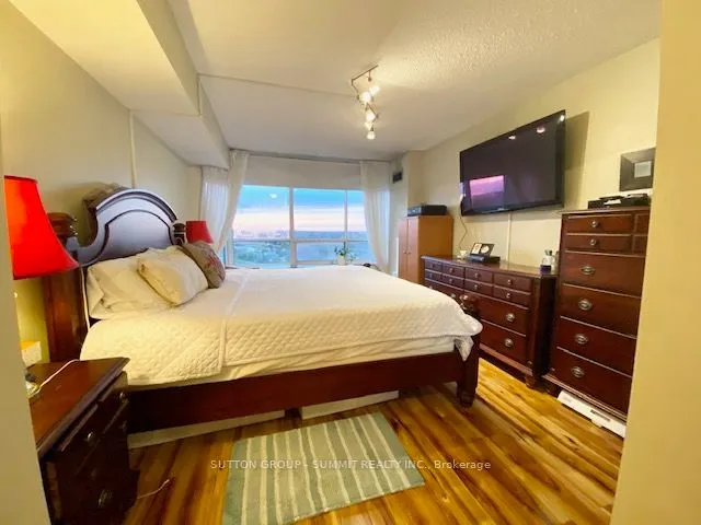 24 Hanover Road, #1209