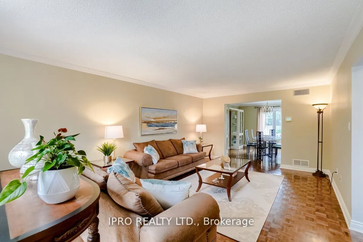 1236 Fleet Street