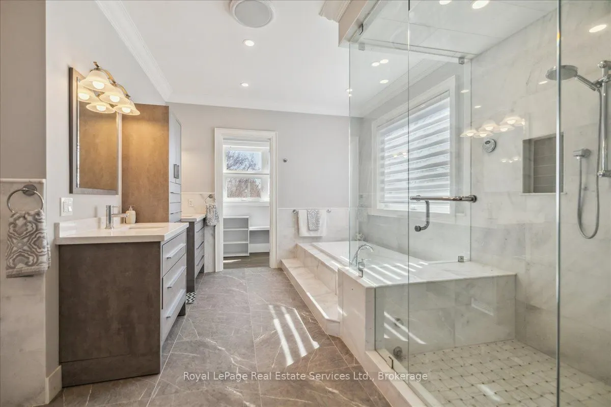 1211 Pinegrove Road