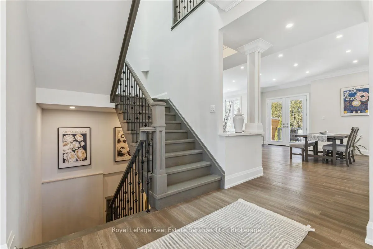 1211 Pinegrove Road