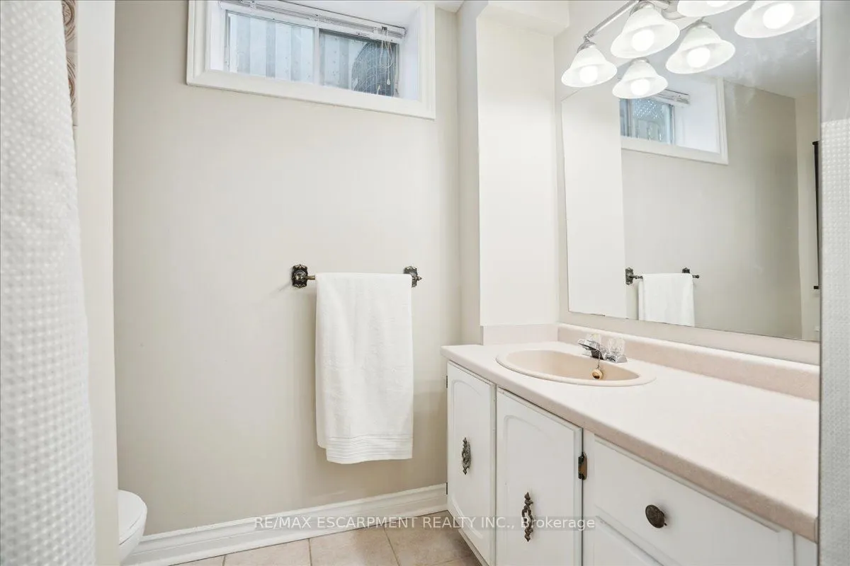 1268 Rosseau Place
