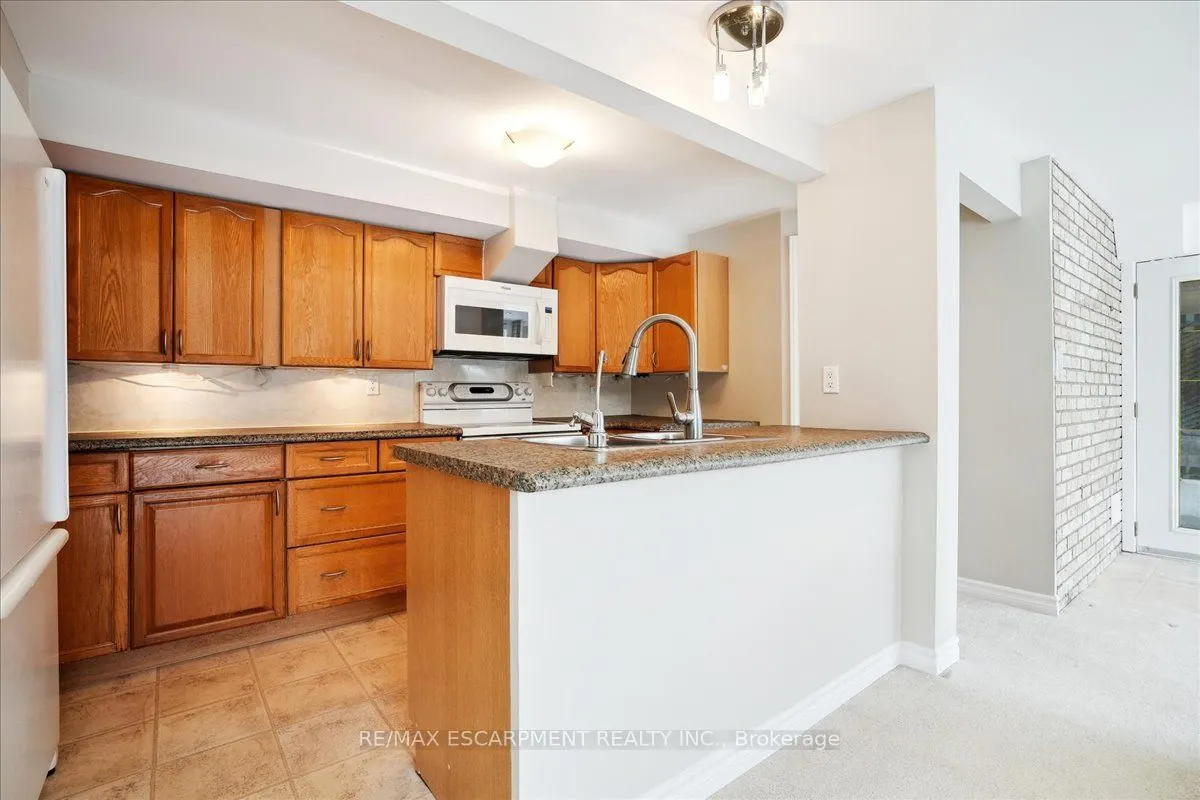 1268 Rosseau Place