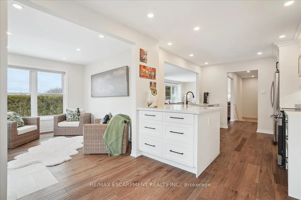1268 Rosseau Place