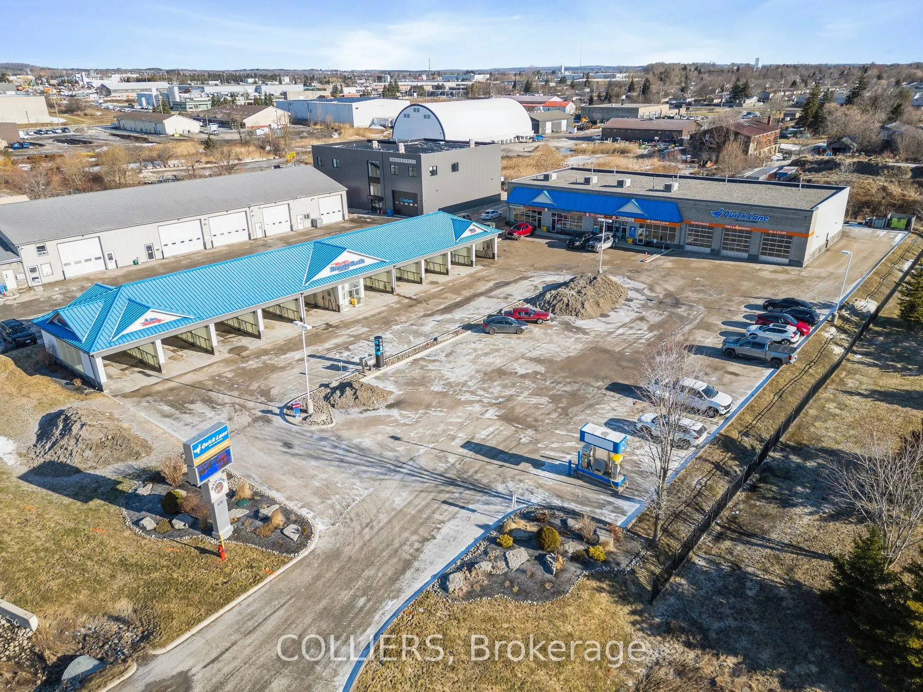 670 Riddell Road