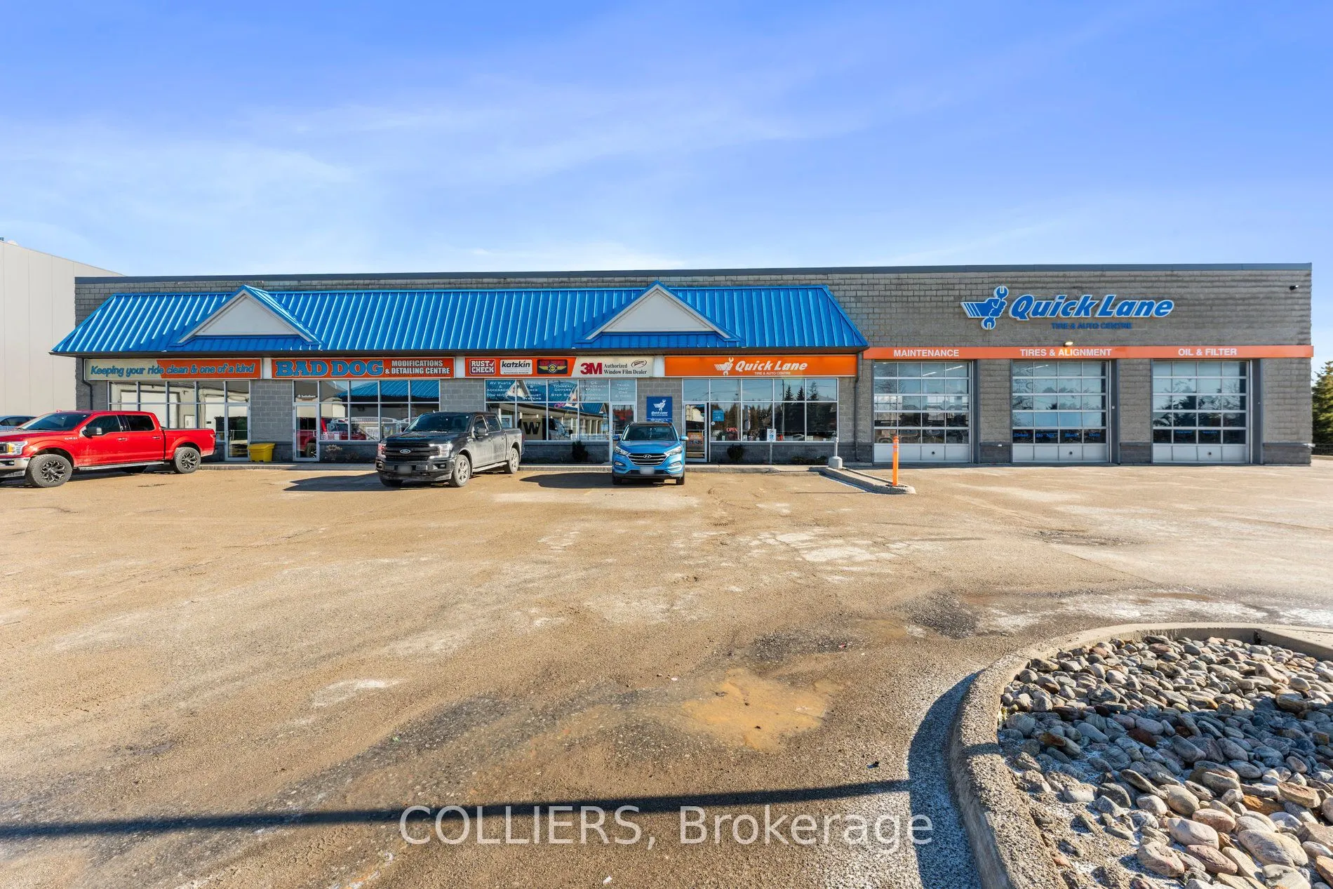 670 Riddell Road