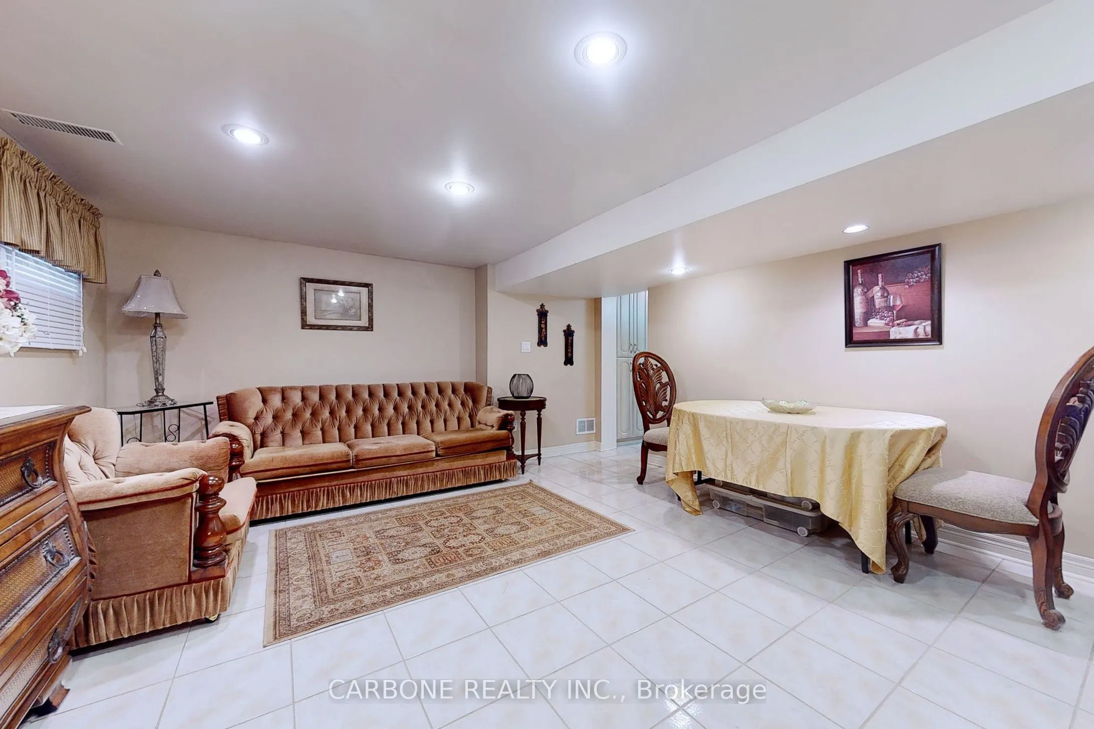 105 Hallsport Crescent