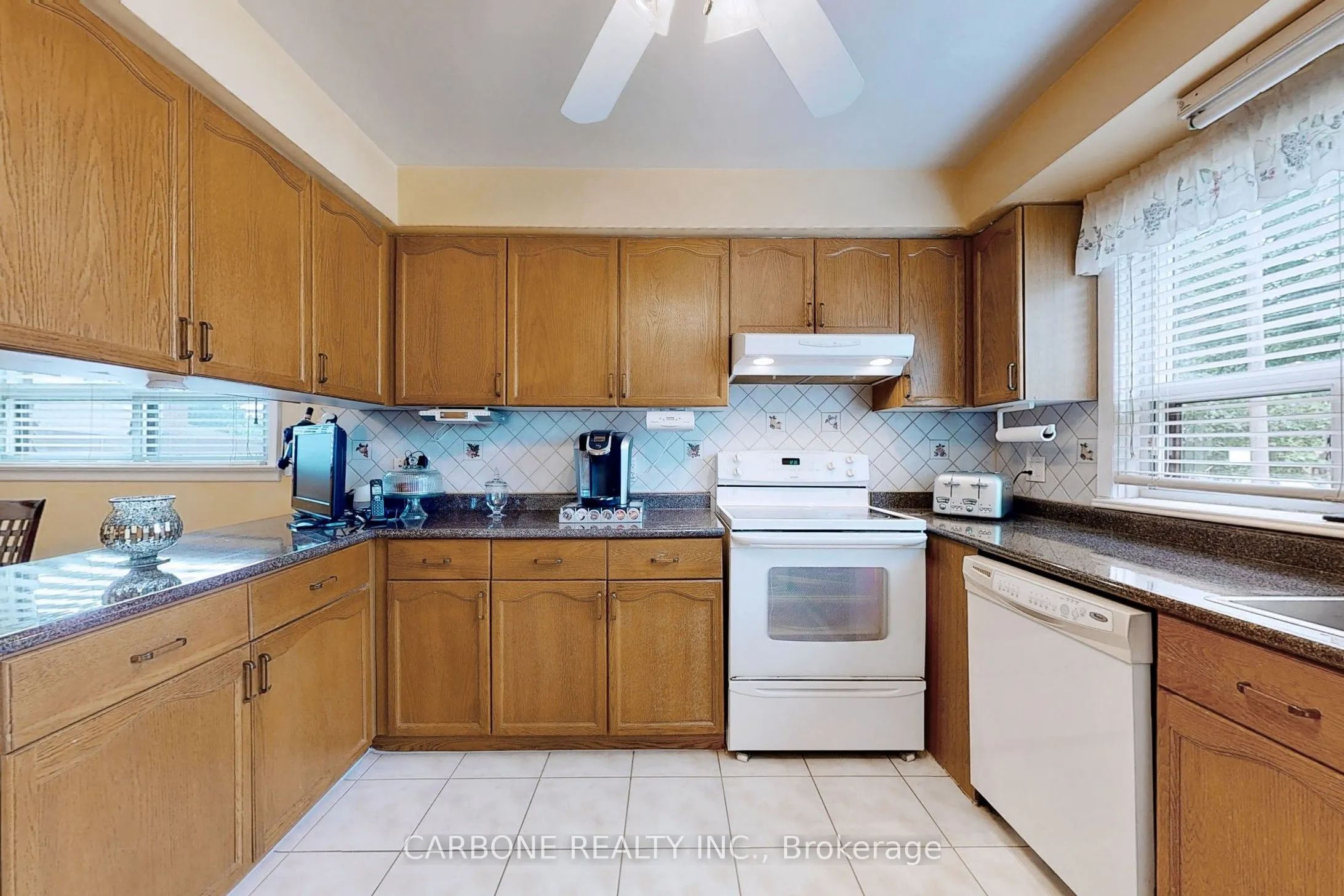 105 Hallsport Crescent