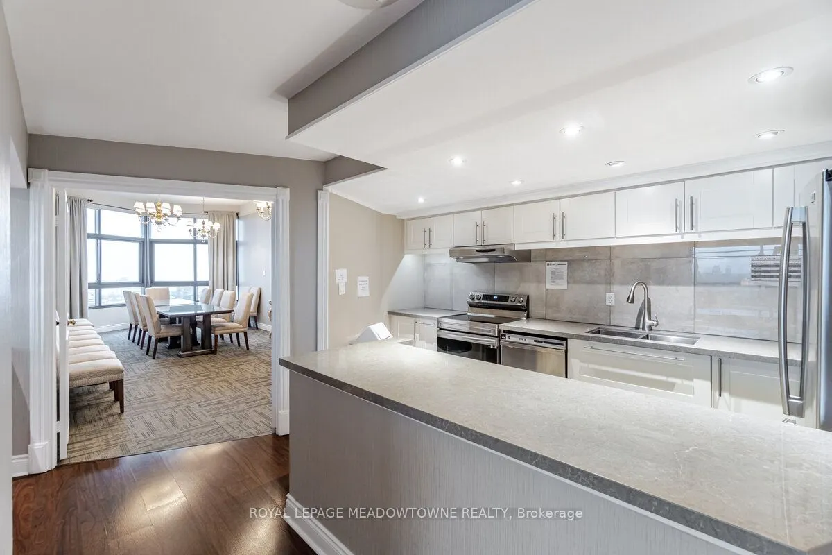 1300 Bloor Street, #PH10