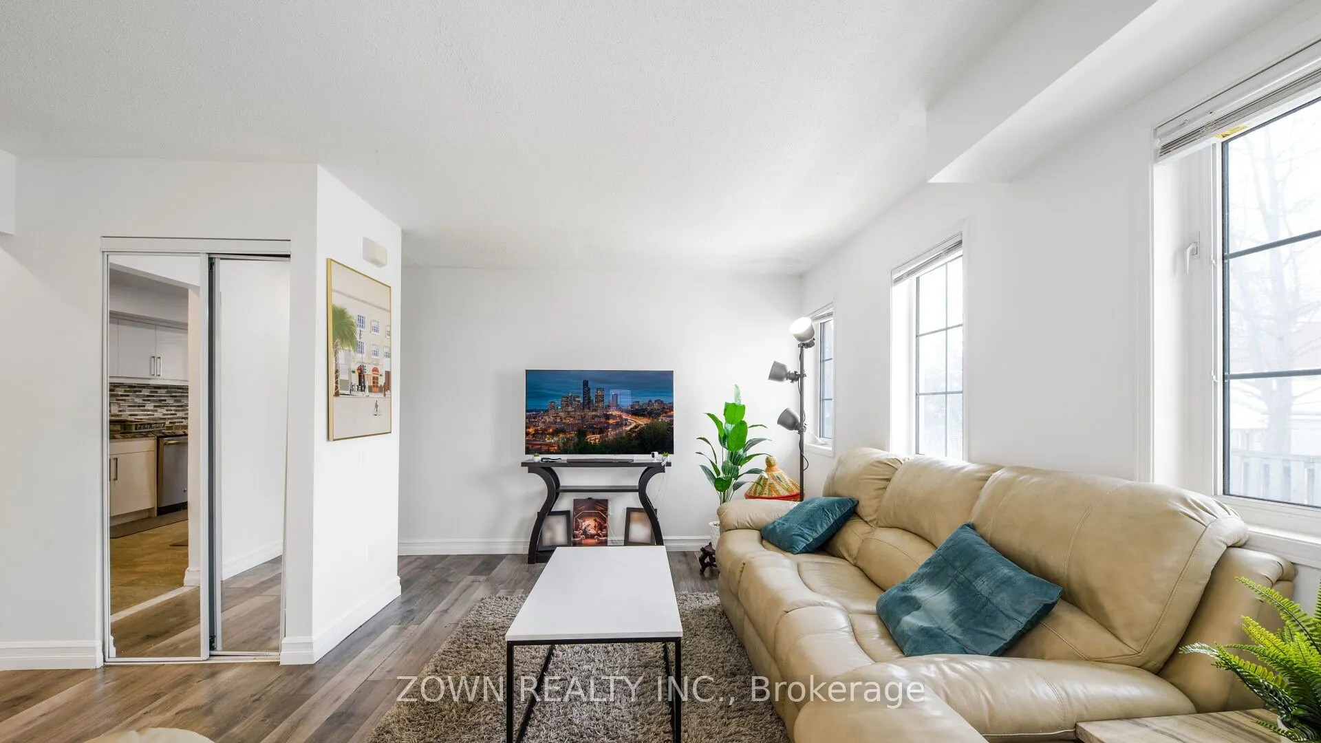 72 Sidney Belsey Crescent, #304