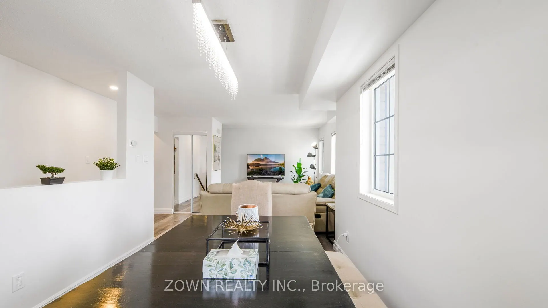 72 Sidney Belsey Crescent, #304