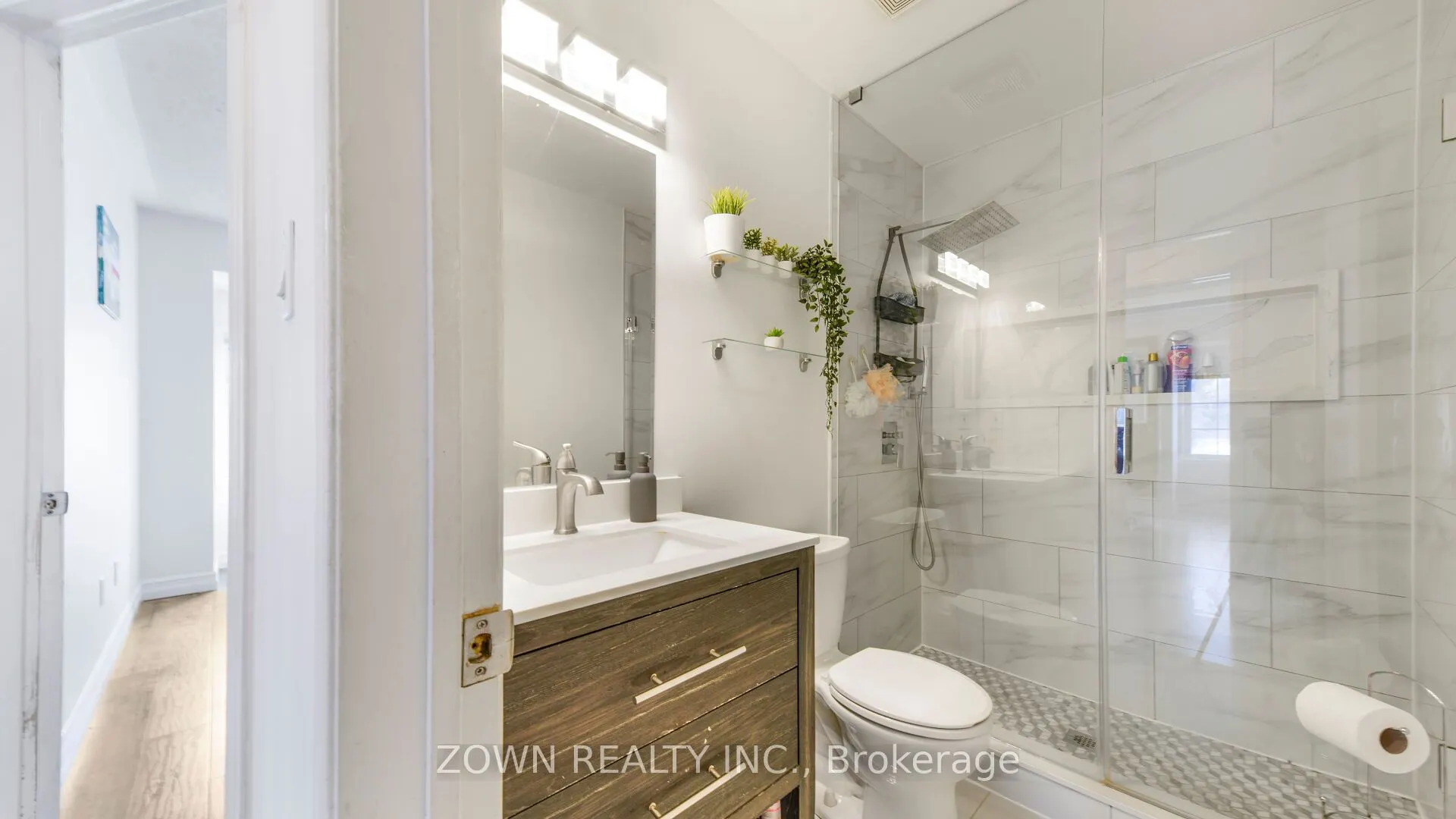 72 Sidney Belsey Crescent, #304