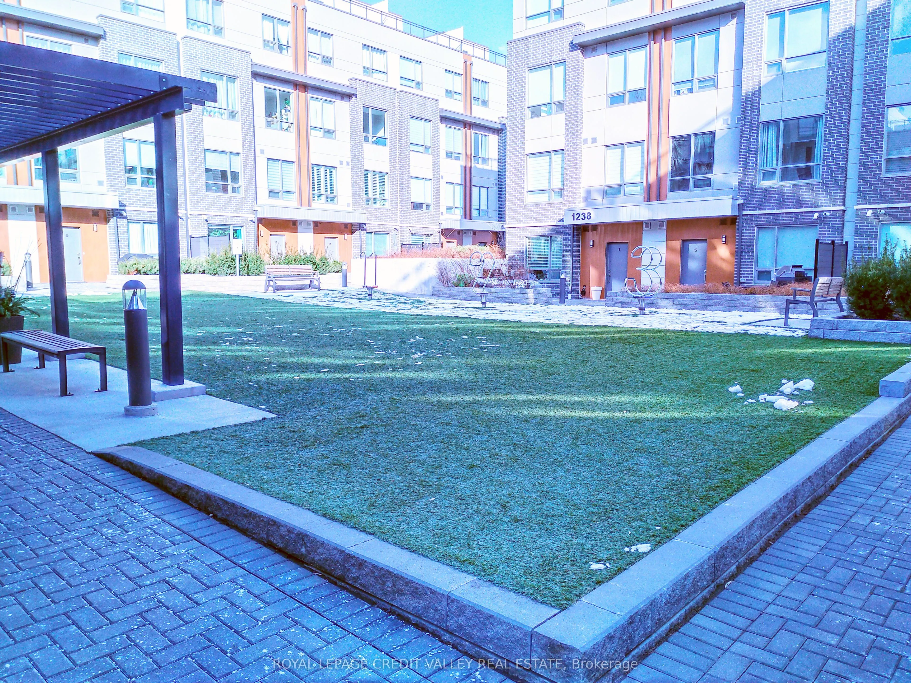 650 Atwater Avenue, #37