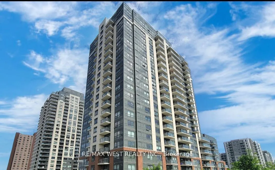 1420 Dupont Street, #1403