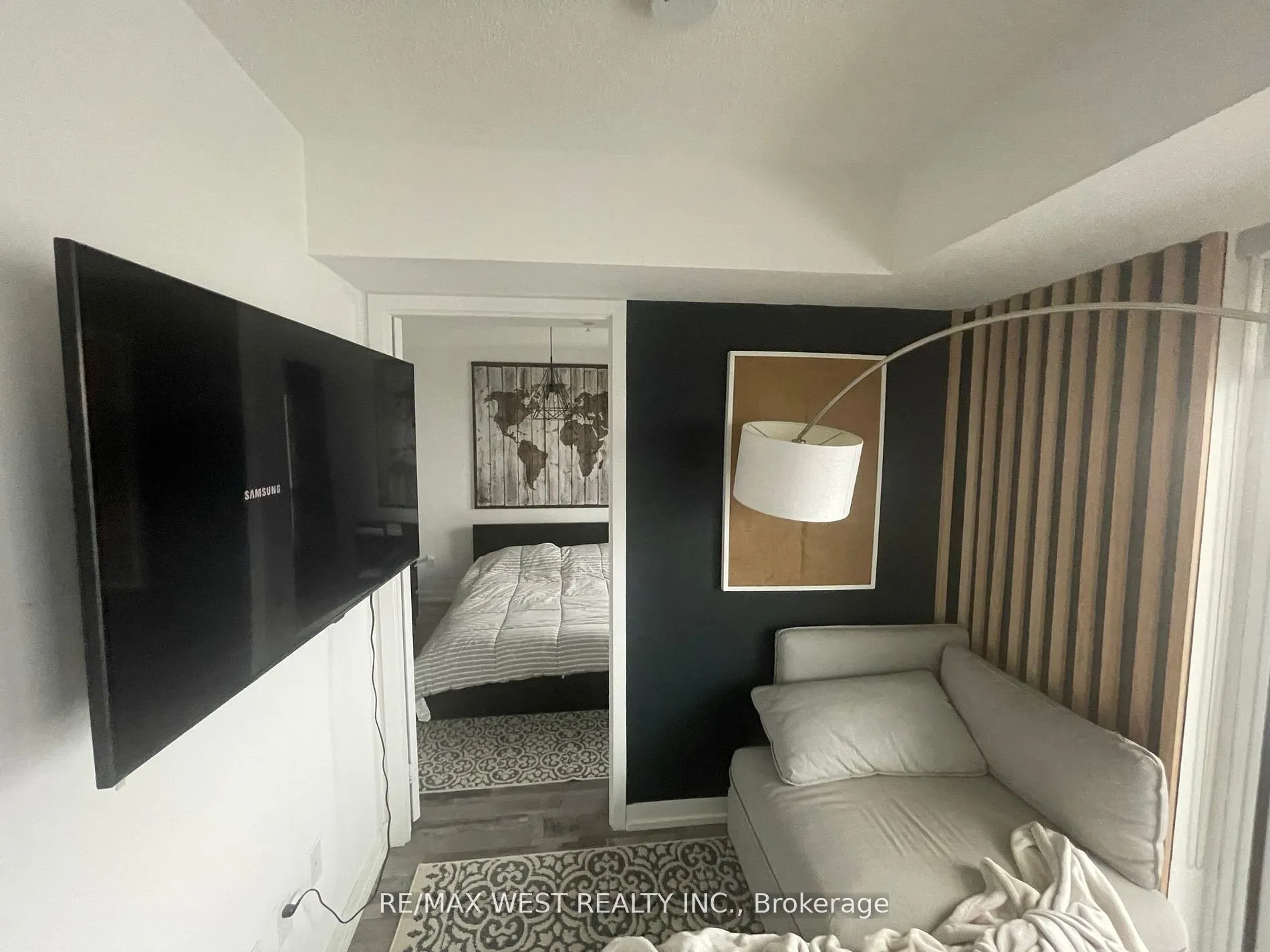 1420 Dupont Street, #1403