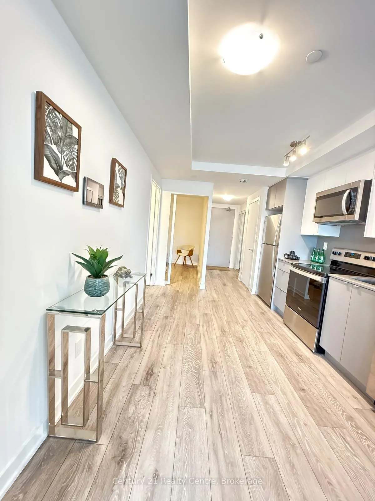 3210 Dakota Common, #A221