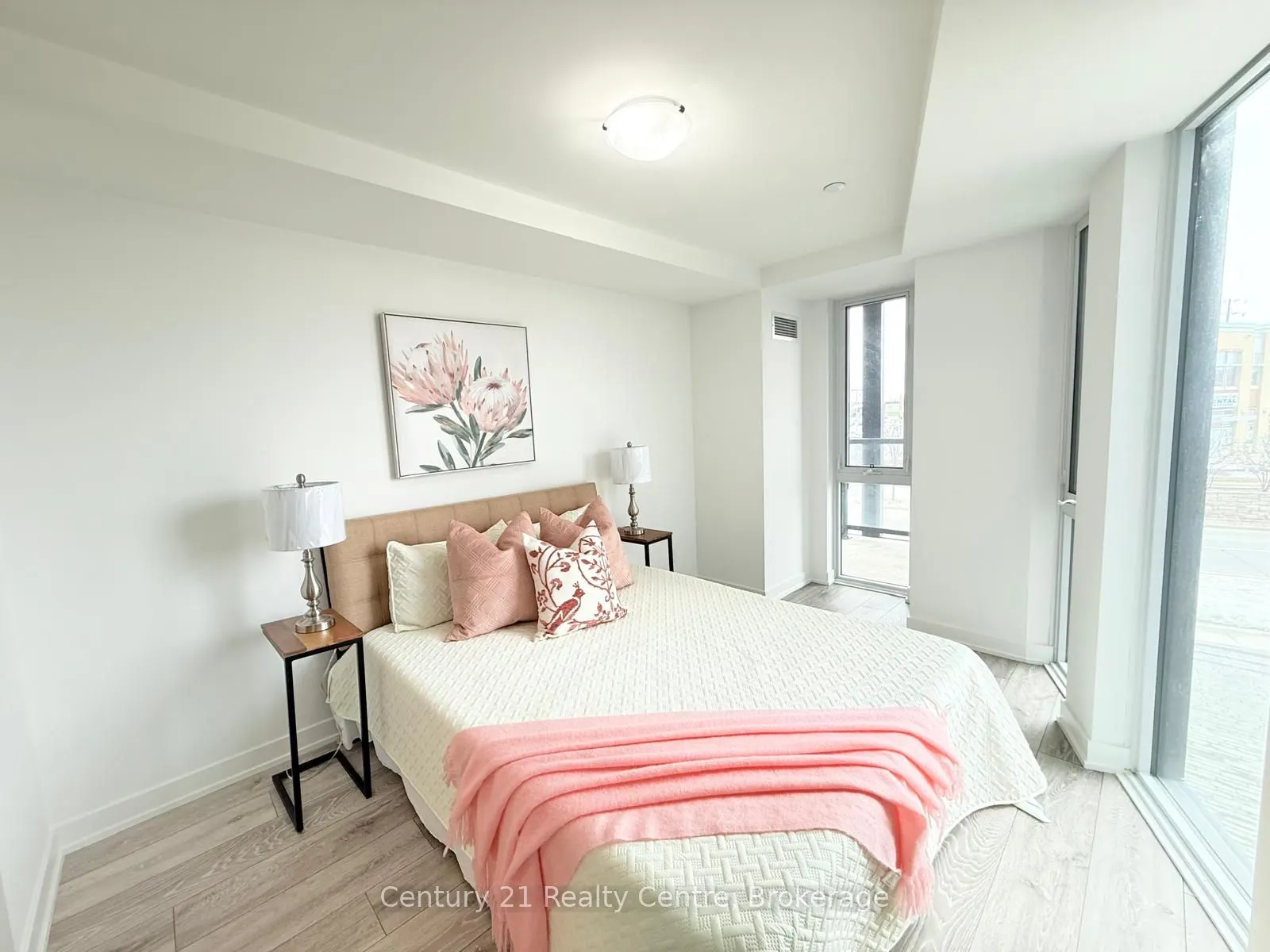 3210 Dakota Common, #A221