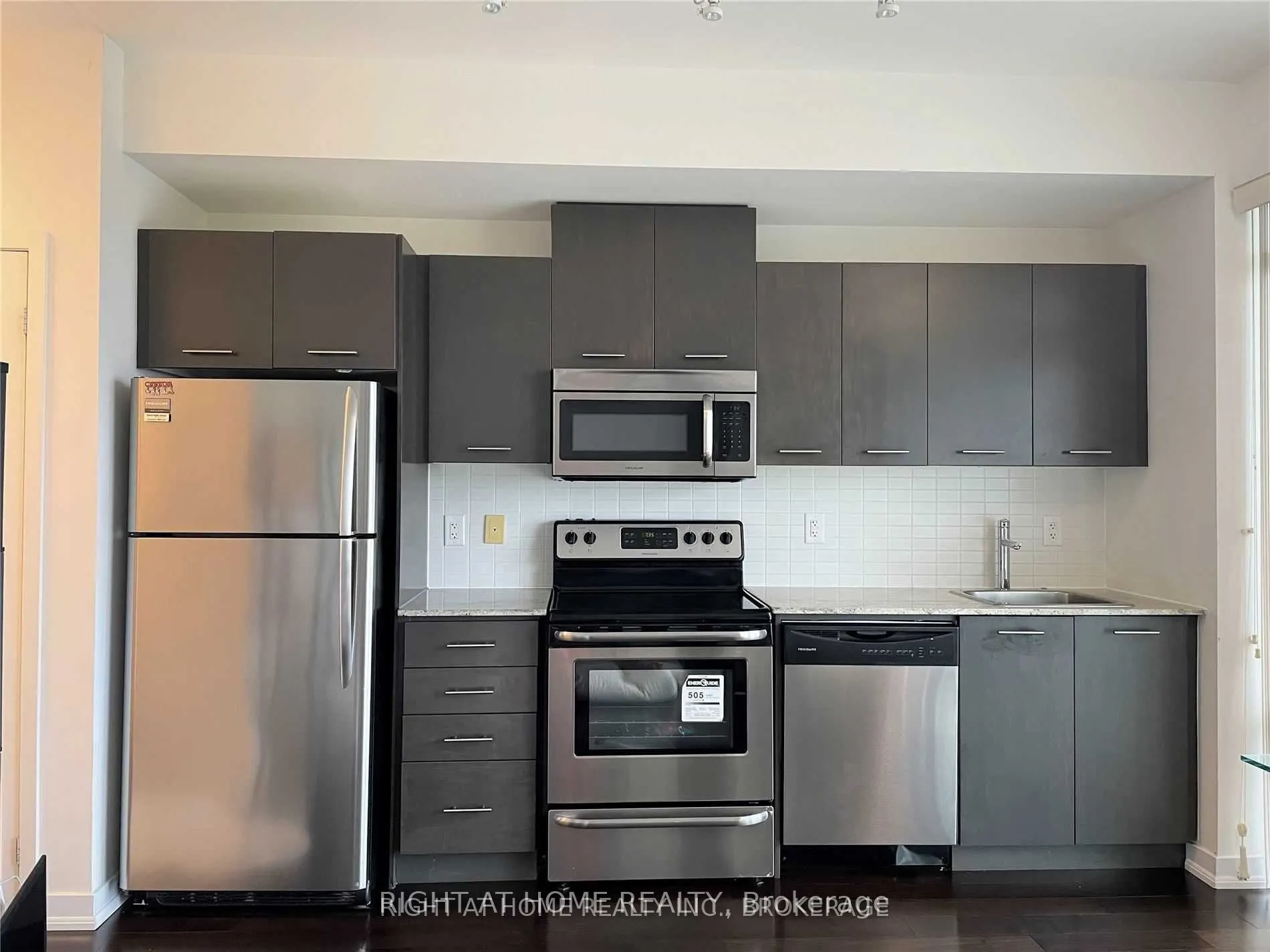 360 Square One Drive, #801