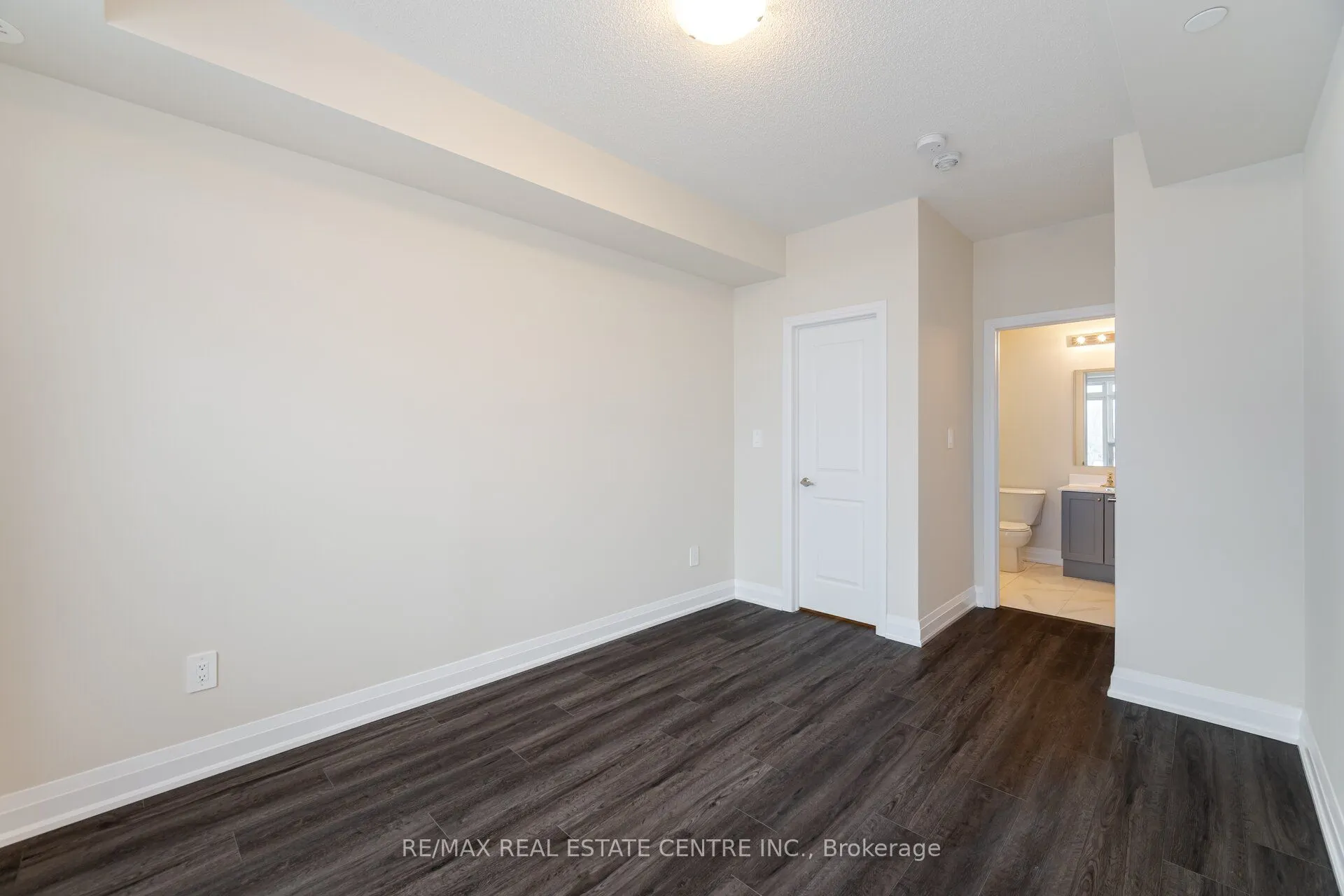 1581 Rose Way, #112