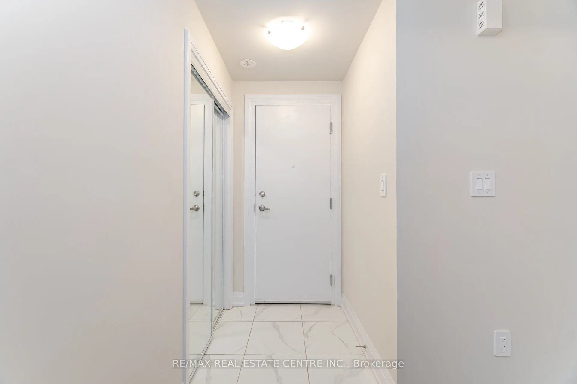 1581 Rose Way, #112