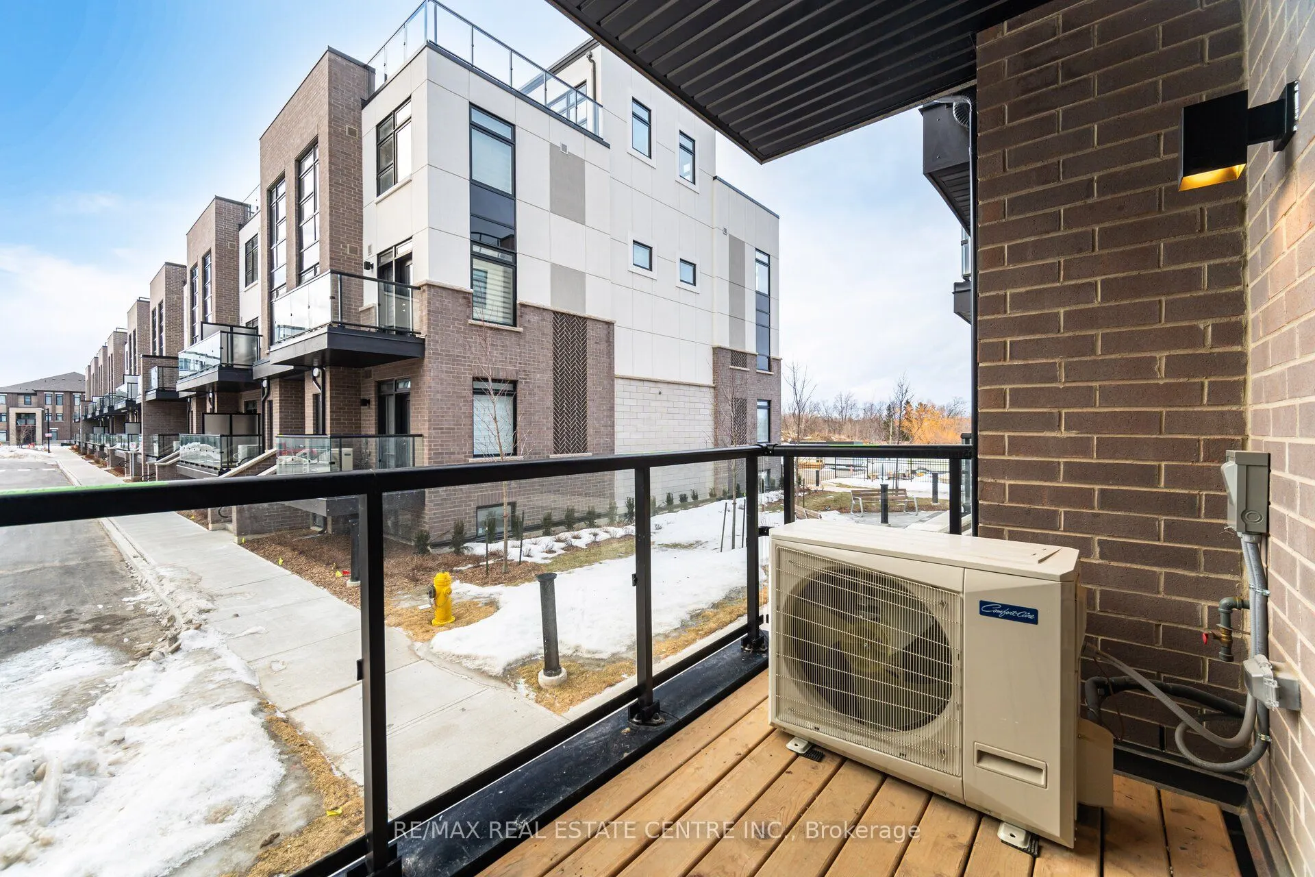 1581 Rose Way, #112
