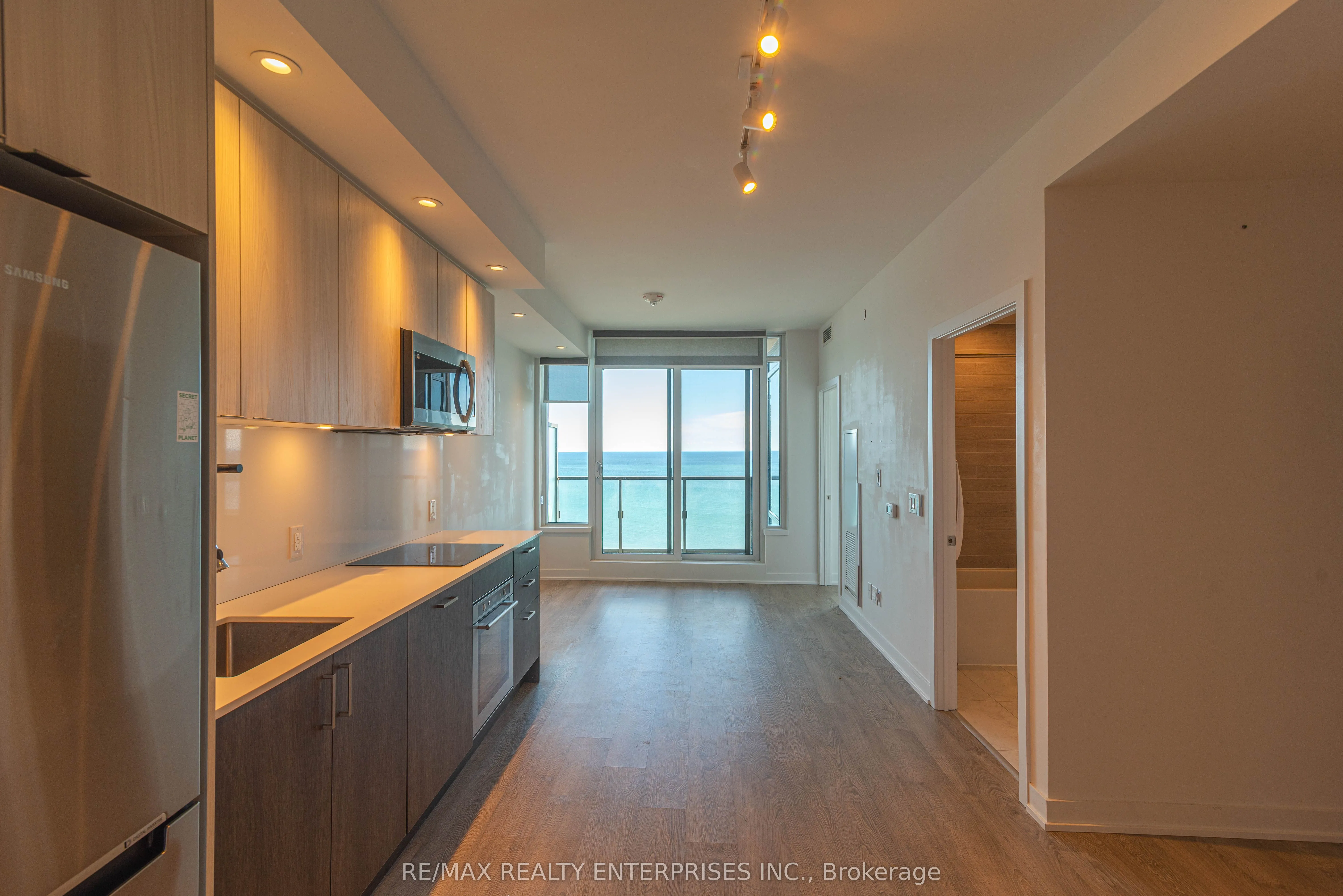 1928 Lake shore Boulevard W, #2309