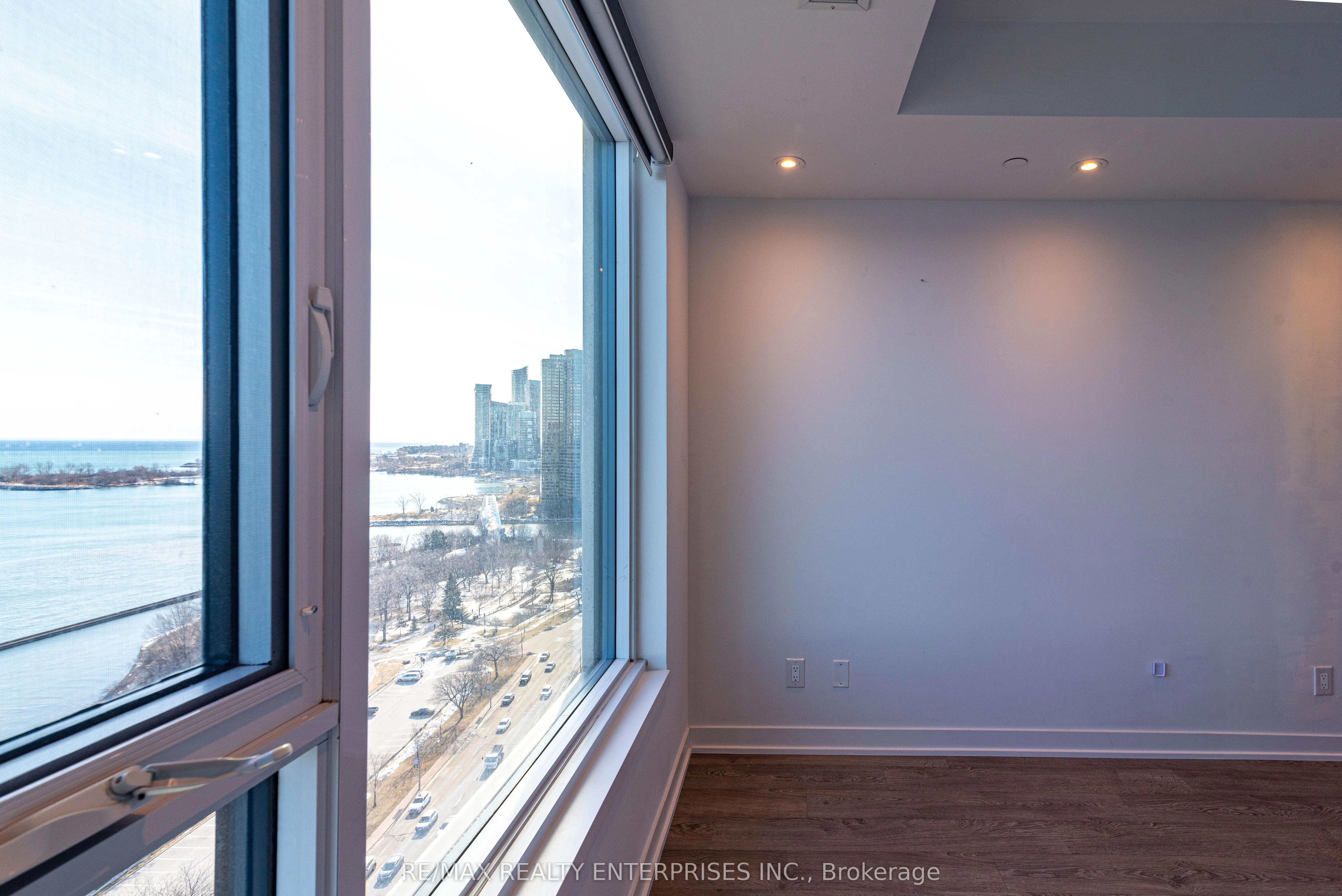 1928 Lake shore Boulevard W, #2309