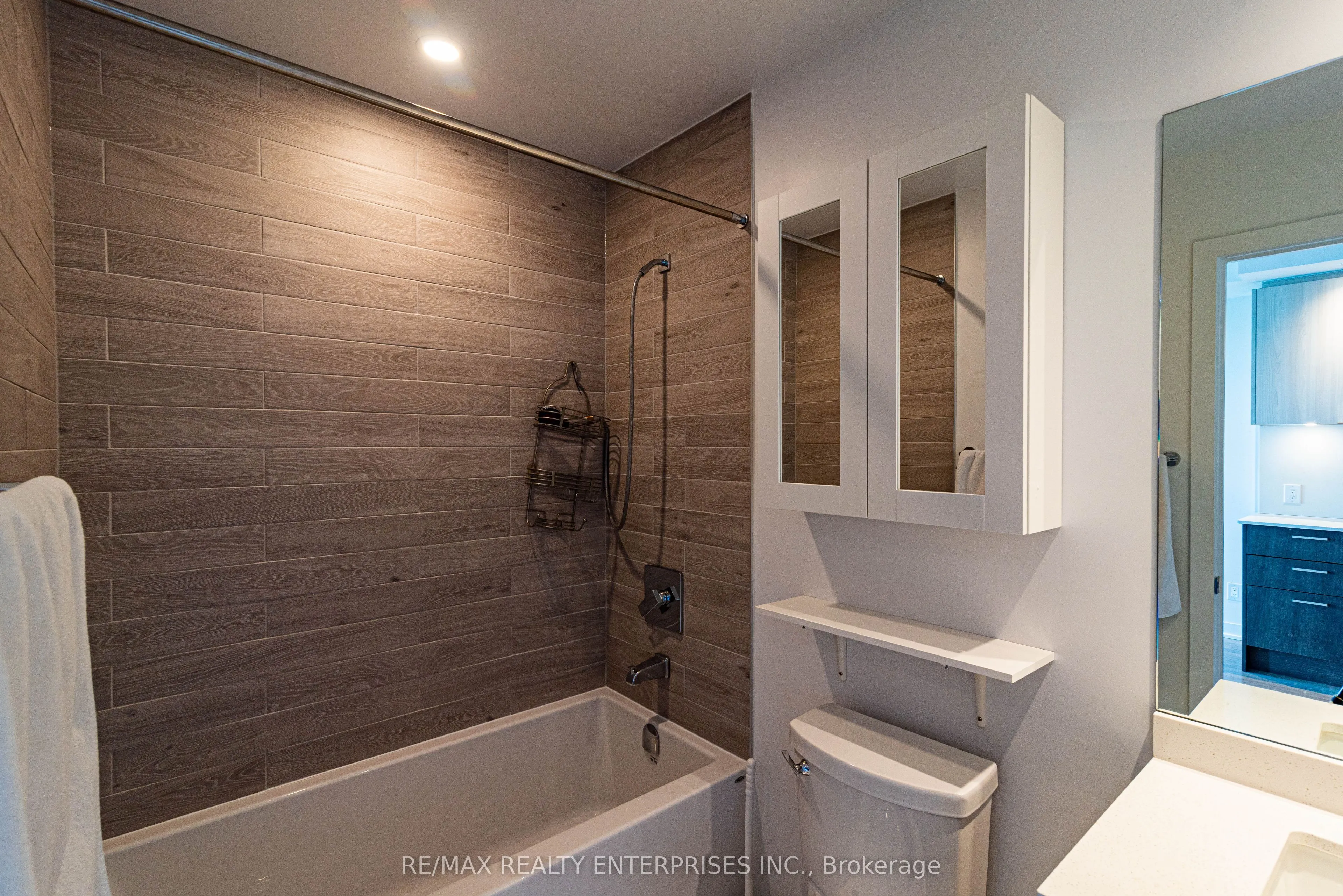1928 Lake shore Boulevard W, #2309