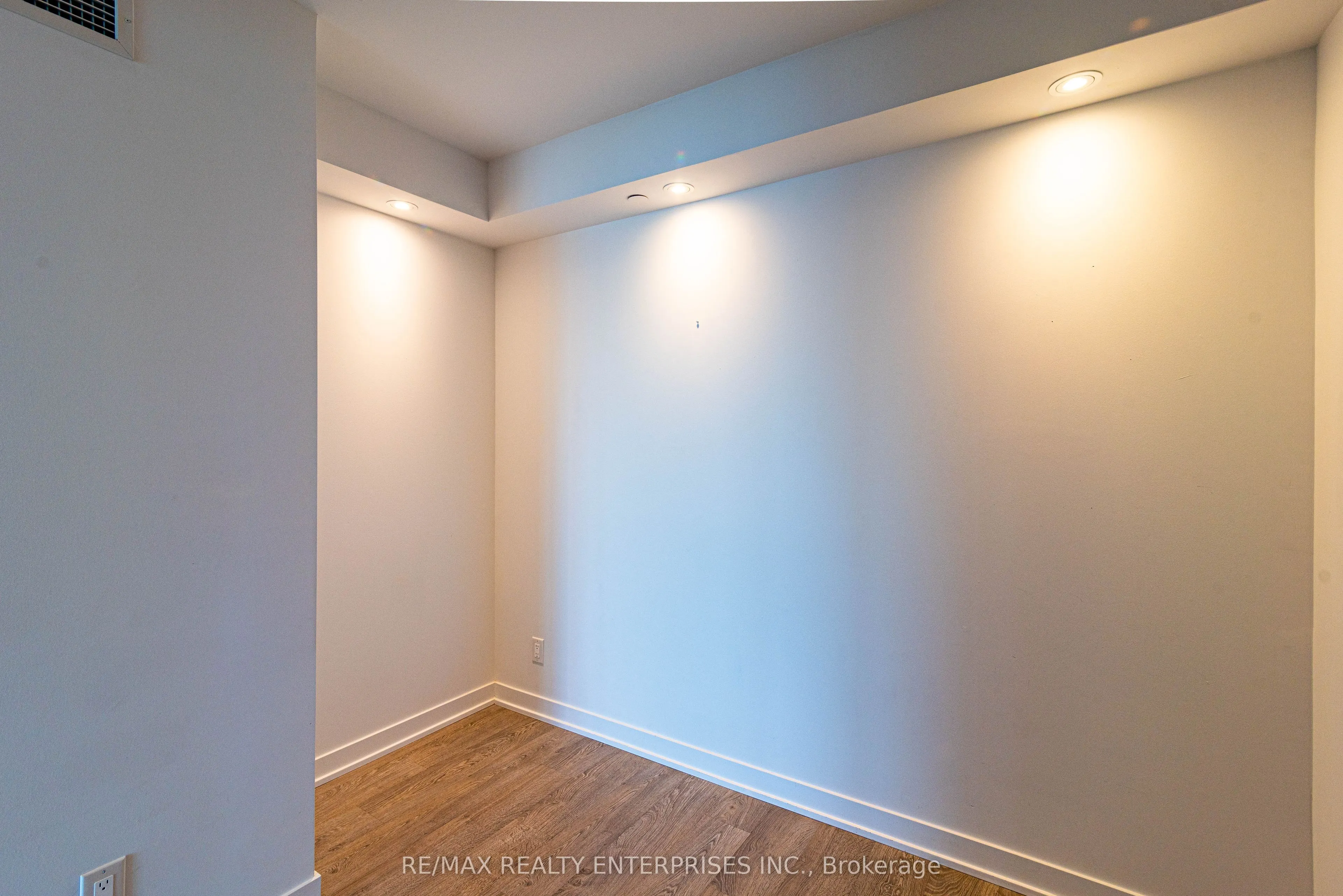 1928 Lake shore Boulevard W, #2309
