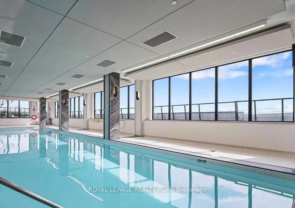 20 Shore Breeze Drive, #2108