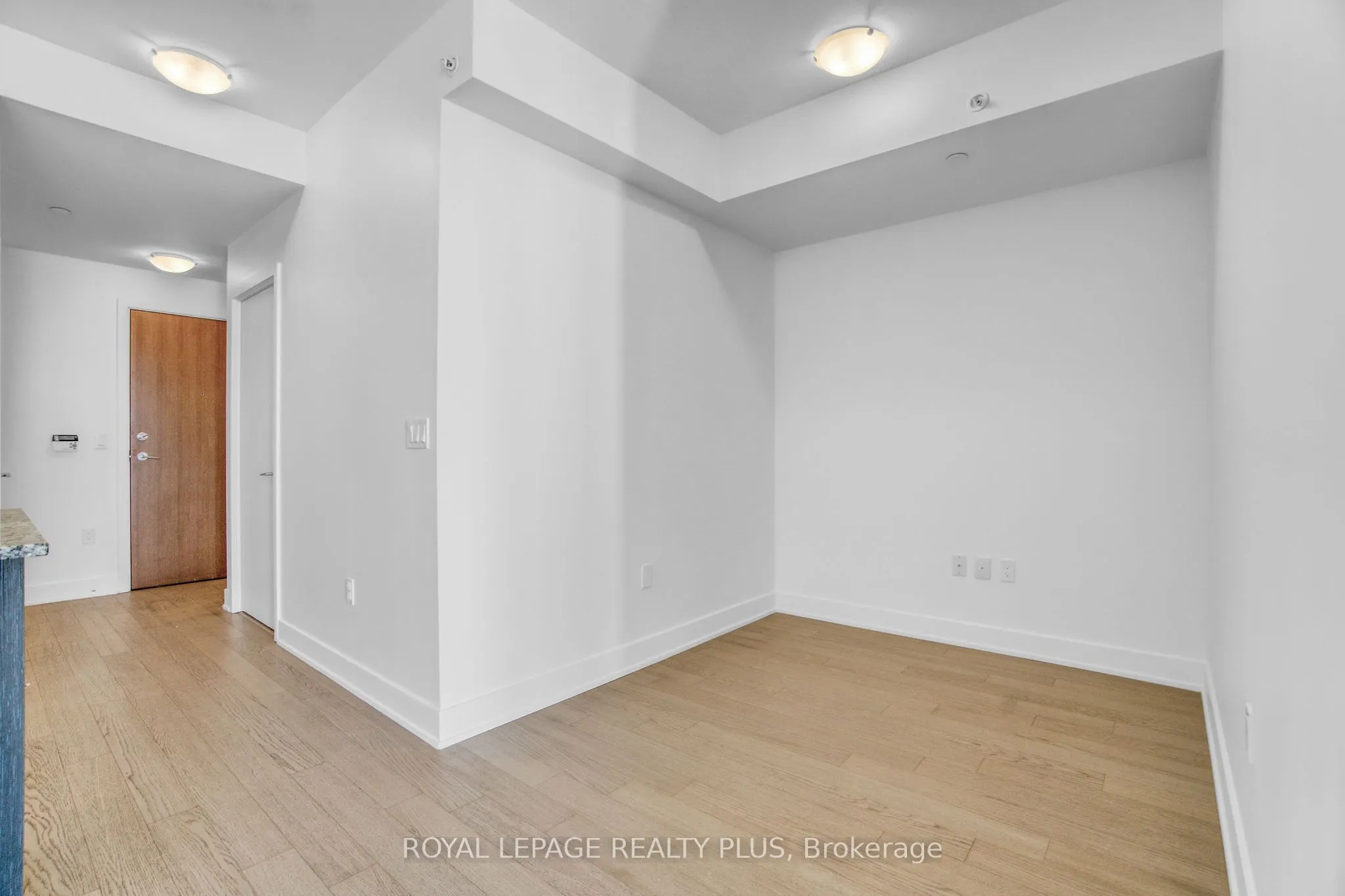 20 Shore Breeze Drive, #2108