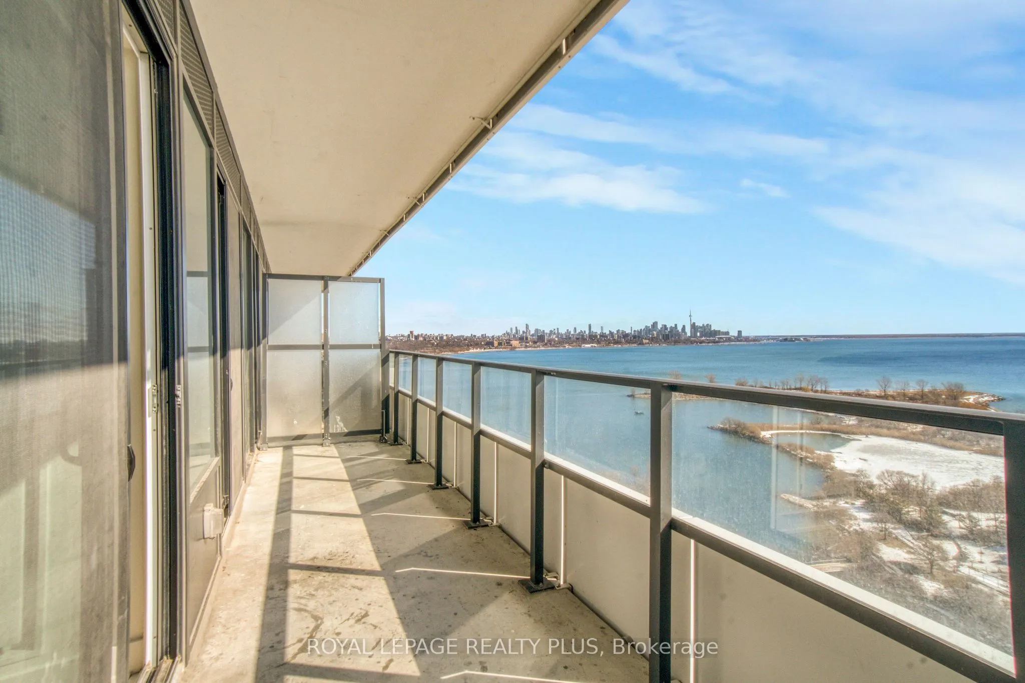 20 Shore Breeze Drive, #2108